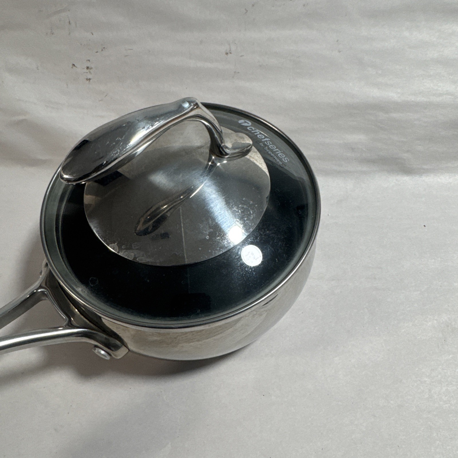 Tupperware Chef Series Non Stick 1 Qt 1.0LSauce Pan Stainless Steel Glass Cover