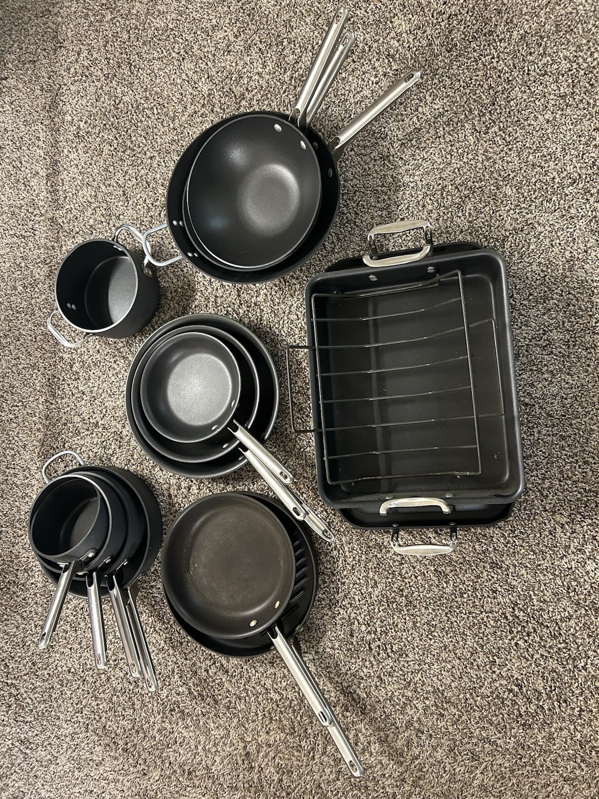 Fifteen-Piece Non-Stick Black Pan Set with Frying, Saucepan, Roasting, Grill