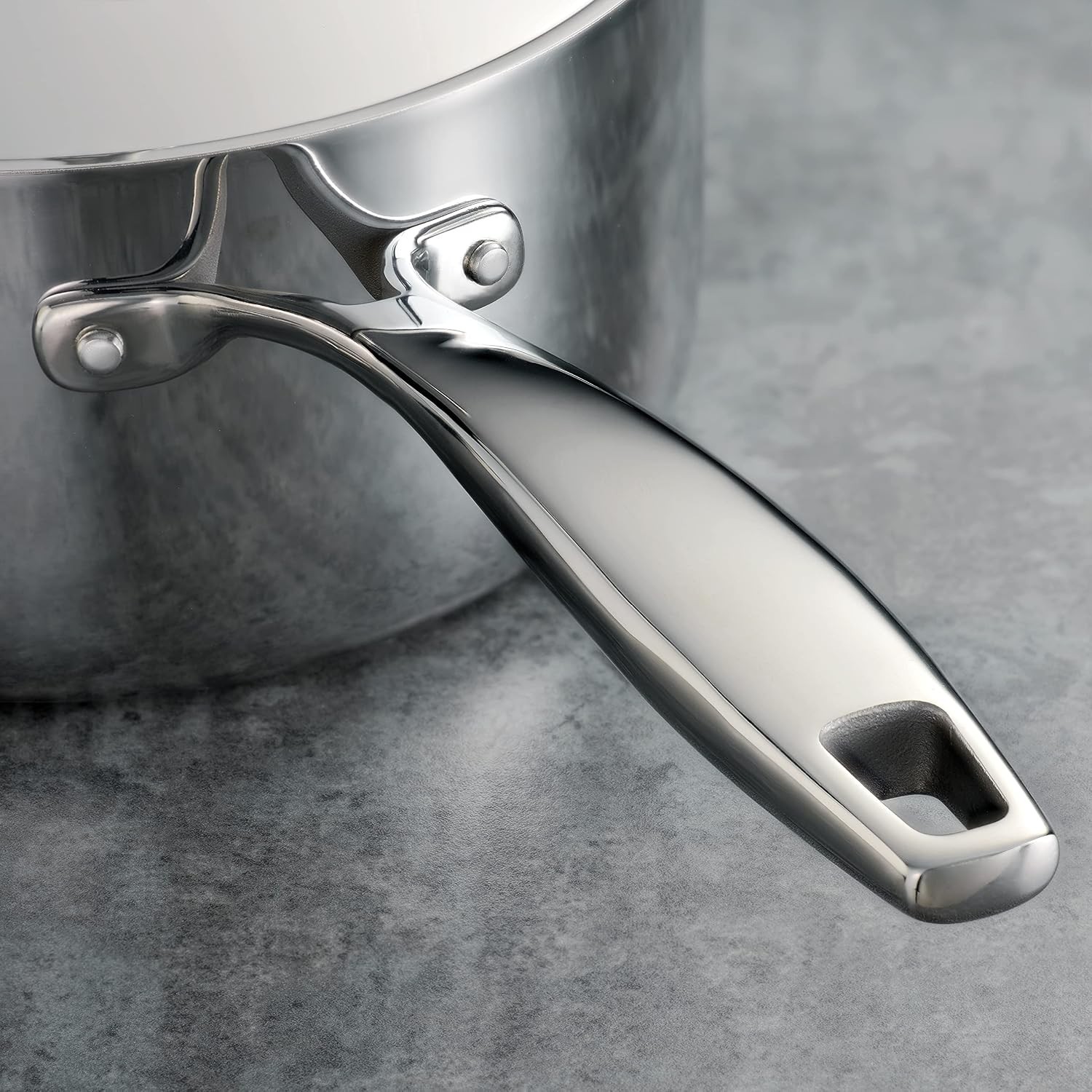 Signature Tri-Ply Clad Stainless Steel 1.5-Quart Sauce Pan with Lid, Inductio…