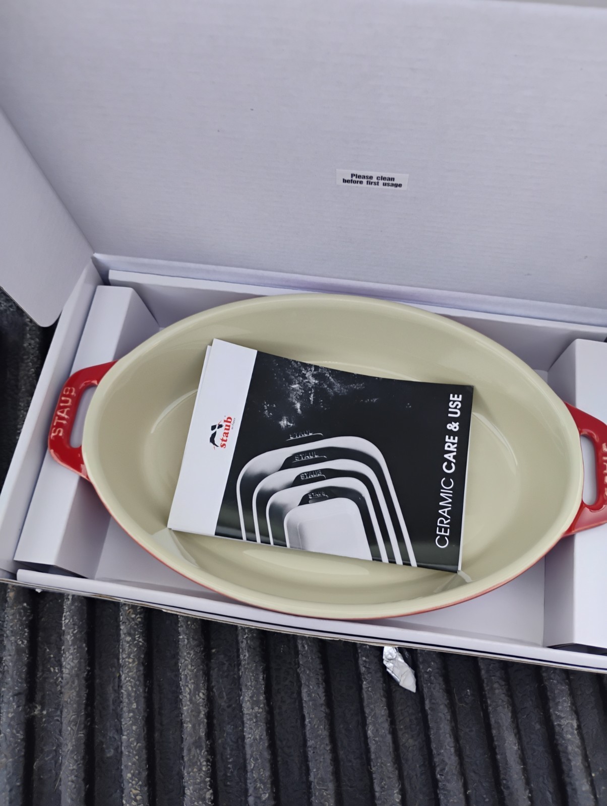Staub New Cherry Red 1.1 Quart 9″X6″ Roasting Pan