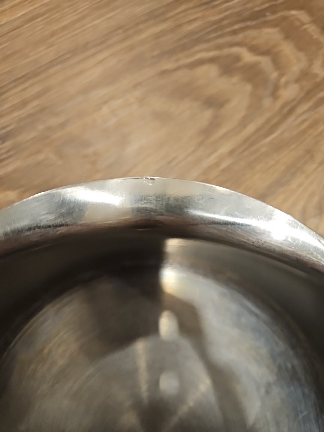 WearEver Stainless Steel 5.5 Qt Stock Pot W/ Double Pour Spouts & Strainer Lid