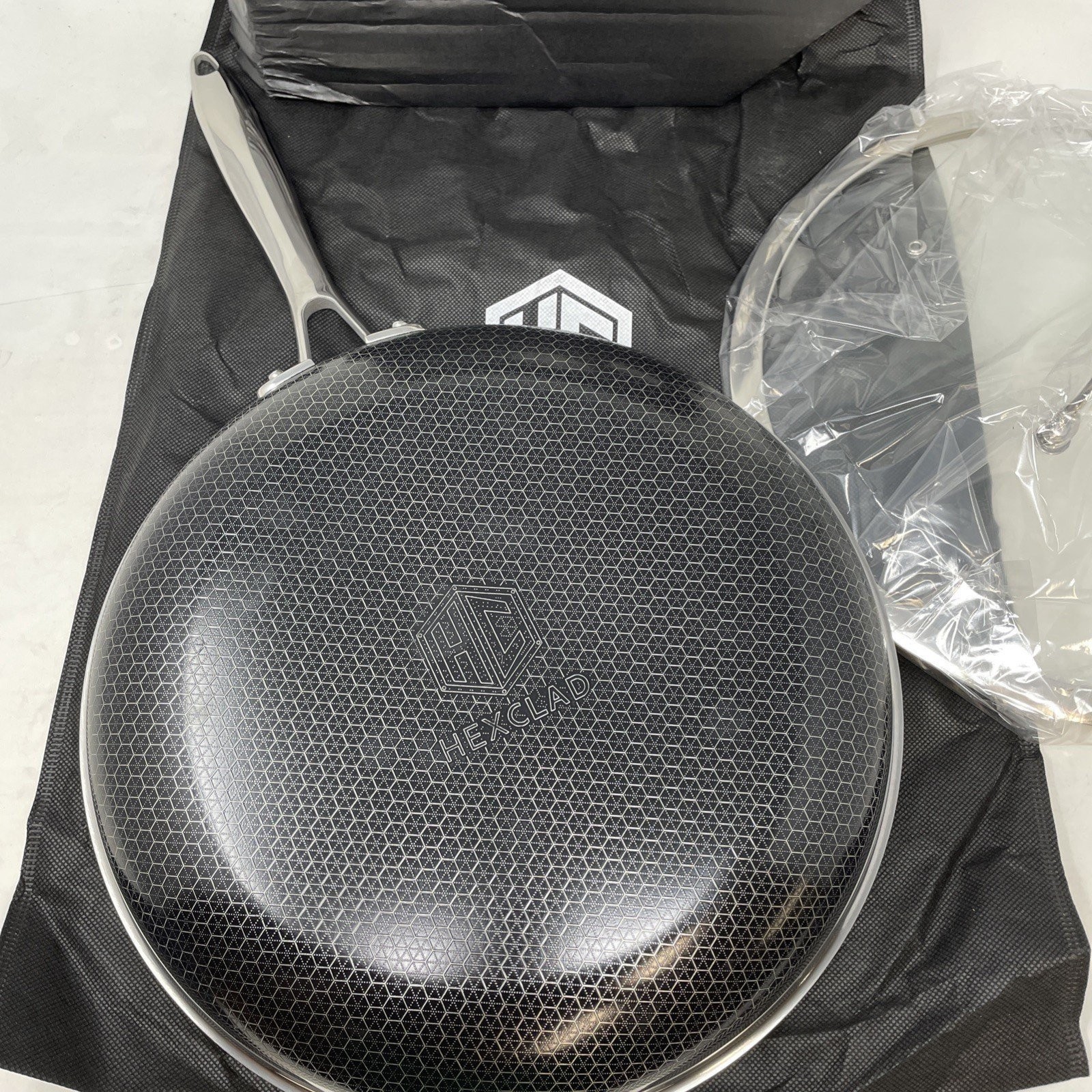 HexClad 12″ Hybrid Fry Frying Pan & Storage Bag TerraBond Nonstick Gordon Ramsay