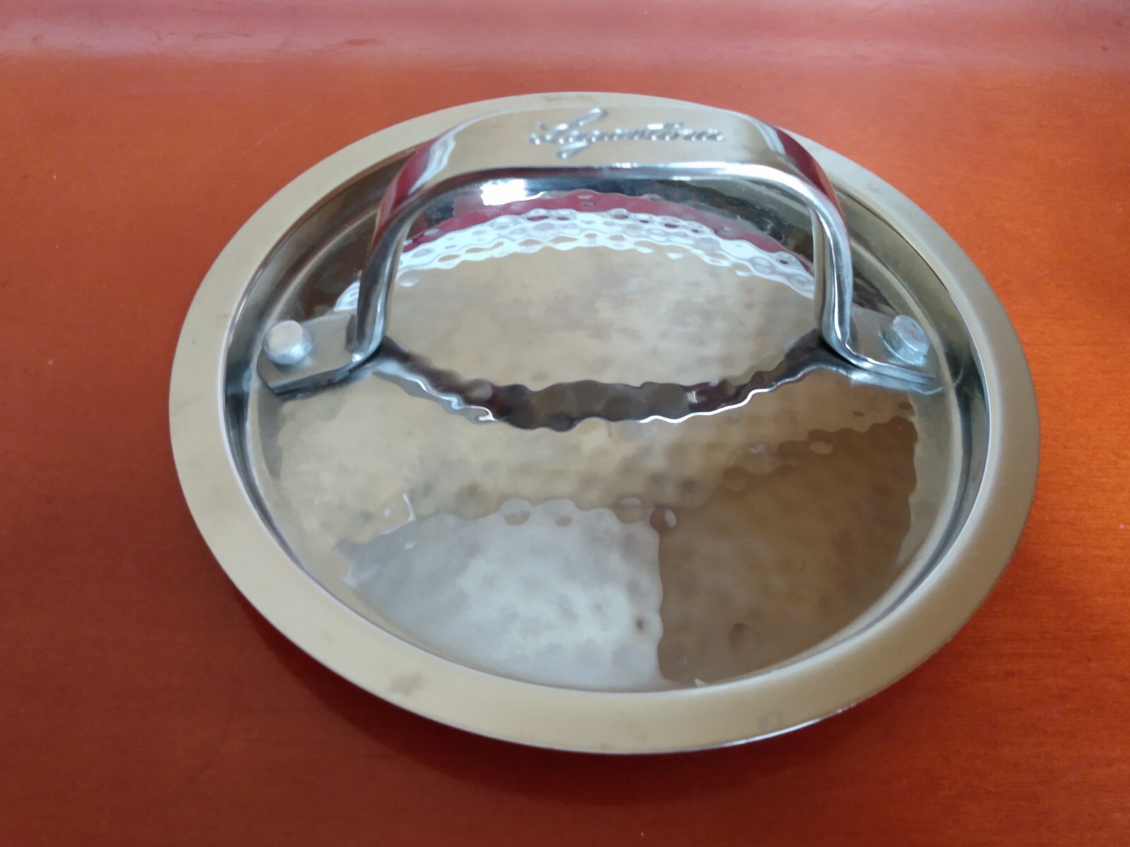 Lagostina Hammered Stainless Steel Replacement Lid,Outer rim 6 1/8″ Inner 5 1/4″