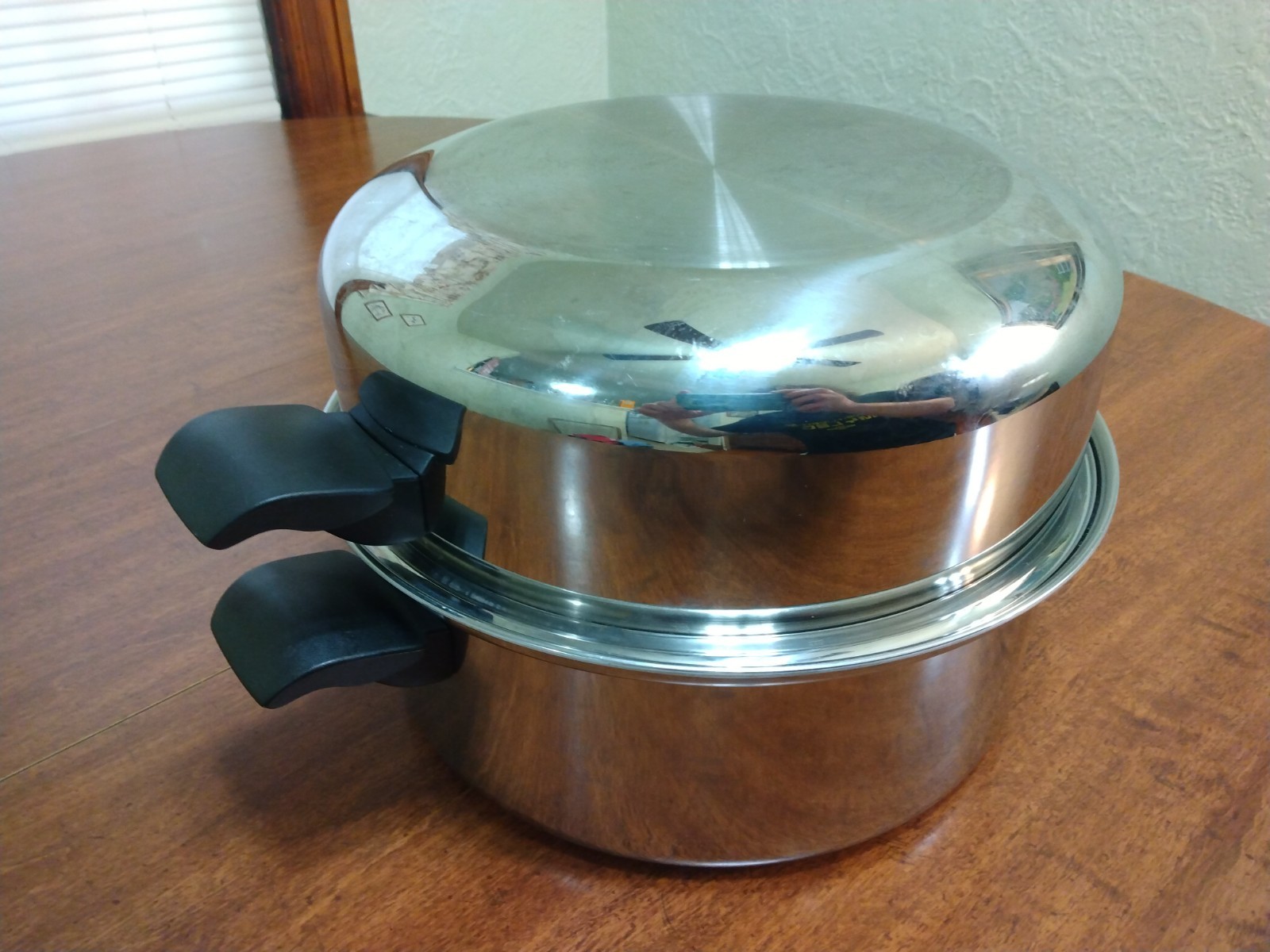 Cutco 6 Qt Dutch Oven Stock Pot 5-Ply Aluminum Core w/Dome Cover Made In USA
