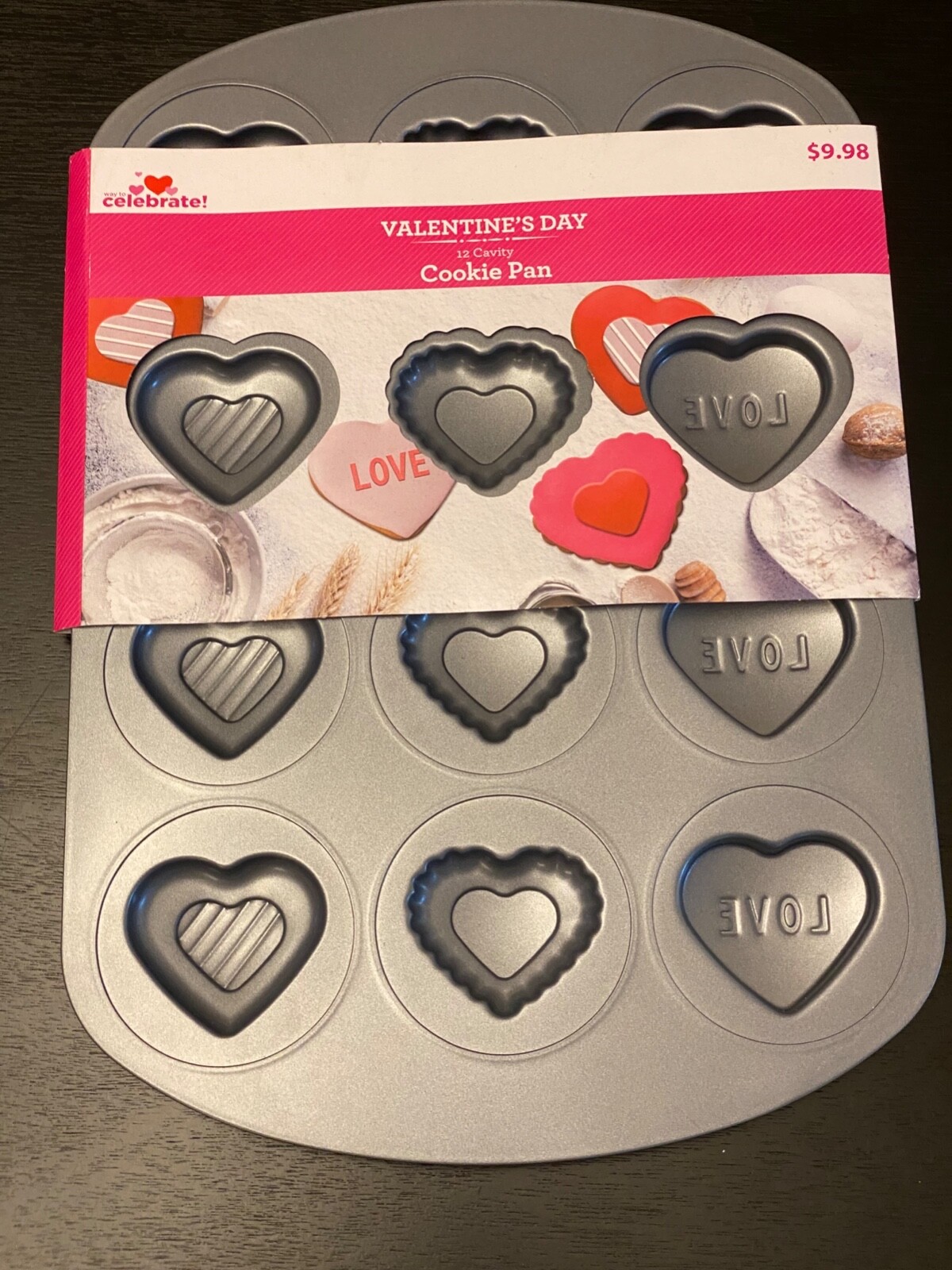 Way To Celebrate! Valentine’s Day Cookie Pan – 12 Cavity Heart Shapes – New