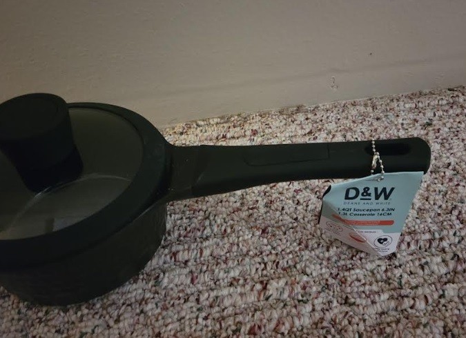 D&W Deane & White 1.4qt Saucepan Nonstick W/Lid 6.3in/Black NWT