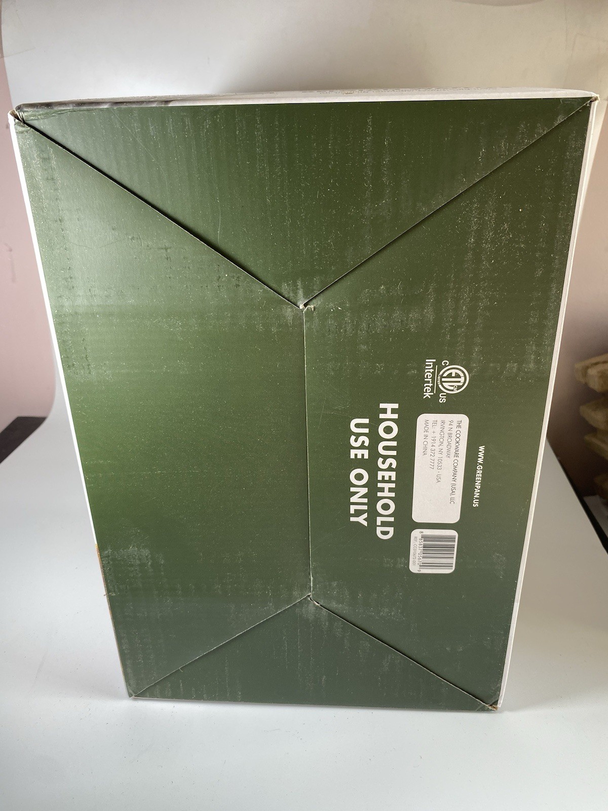GreenPan CERAMIC NONSTICK 4-SQUARE WAFFLE MAKER – Retails $430 – NEW & UNUSED