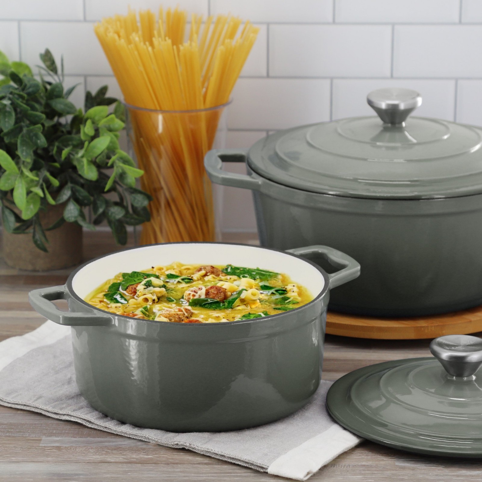 MegaChef 2.7 Quart Round Enameled Cast Iron Casserole in Gradient Gray