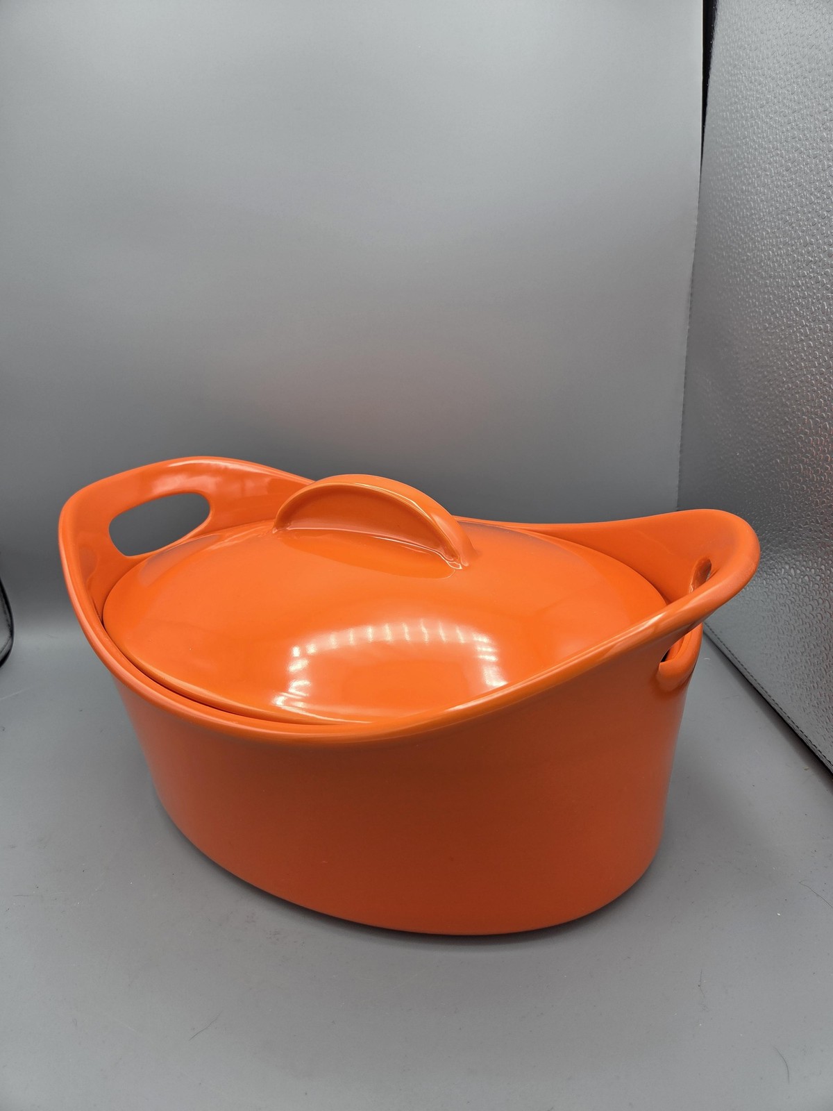 Rachael Ray Stoneware Casserole Dish 4.25 Quart Orange Covered Baker Oven Safe