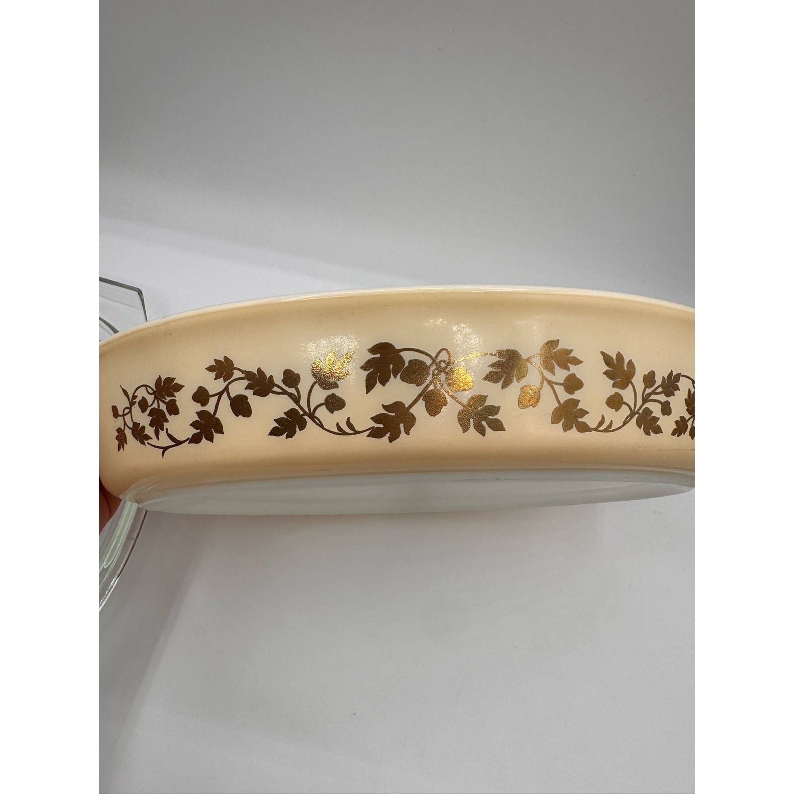 Pyrex Golden Acorn Divided Casserole Dish 1.5 QT 063 with Lid Vintage MCM Beige