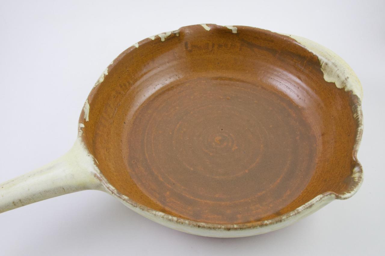 The Pottery Works Flameware Spouted 12″ Skillet Terry Silverman Fitzwilliam NH