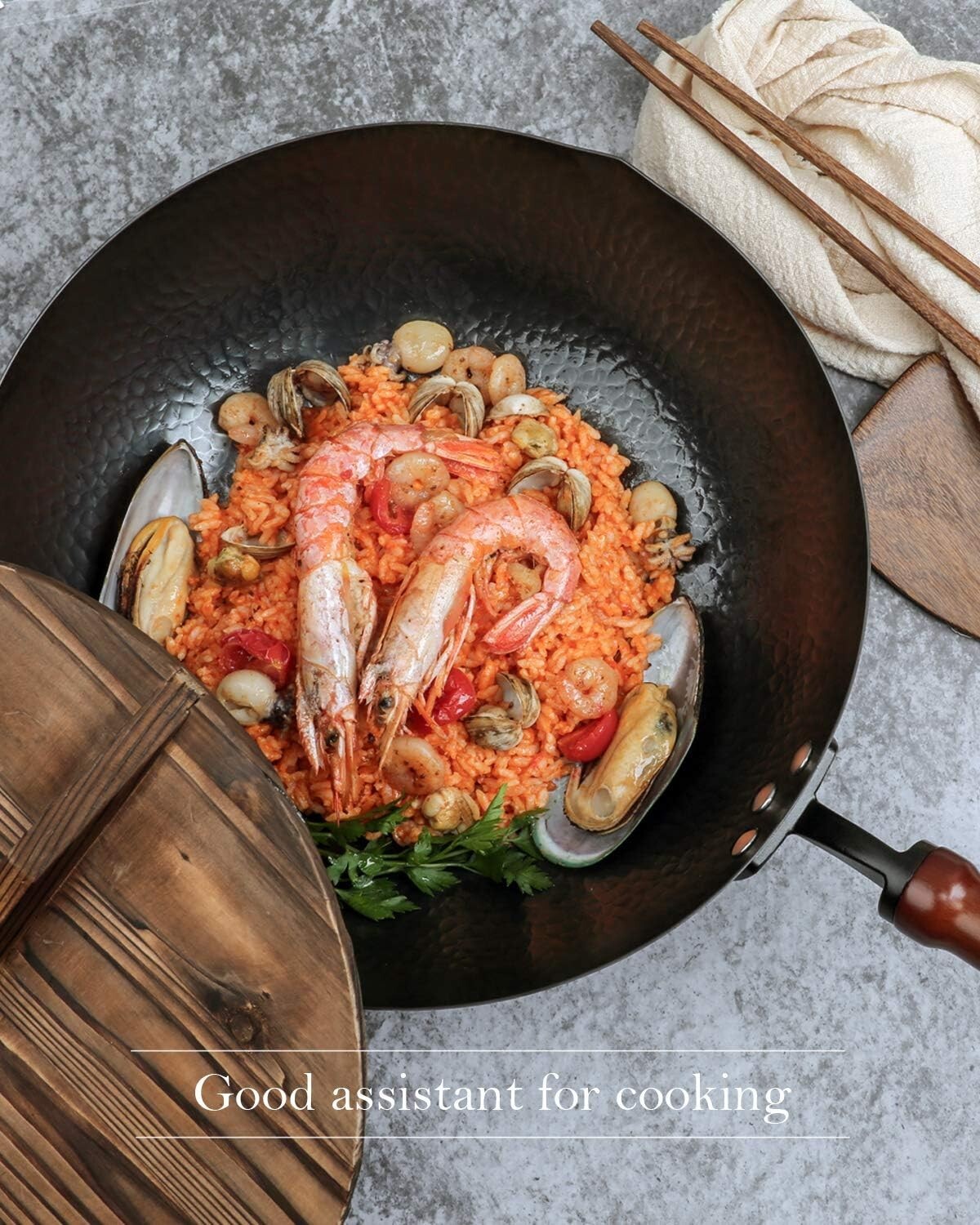 Rust-Resistant Carbon Steel Wok with Special Design Elements – Chef’s Essential