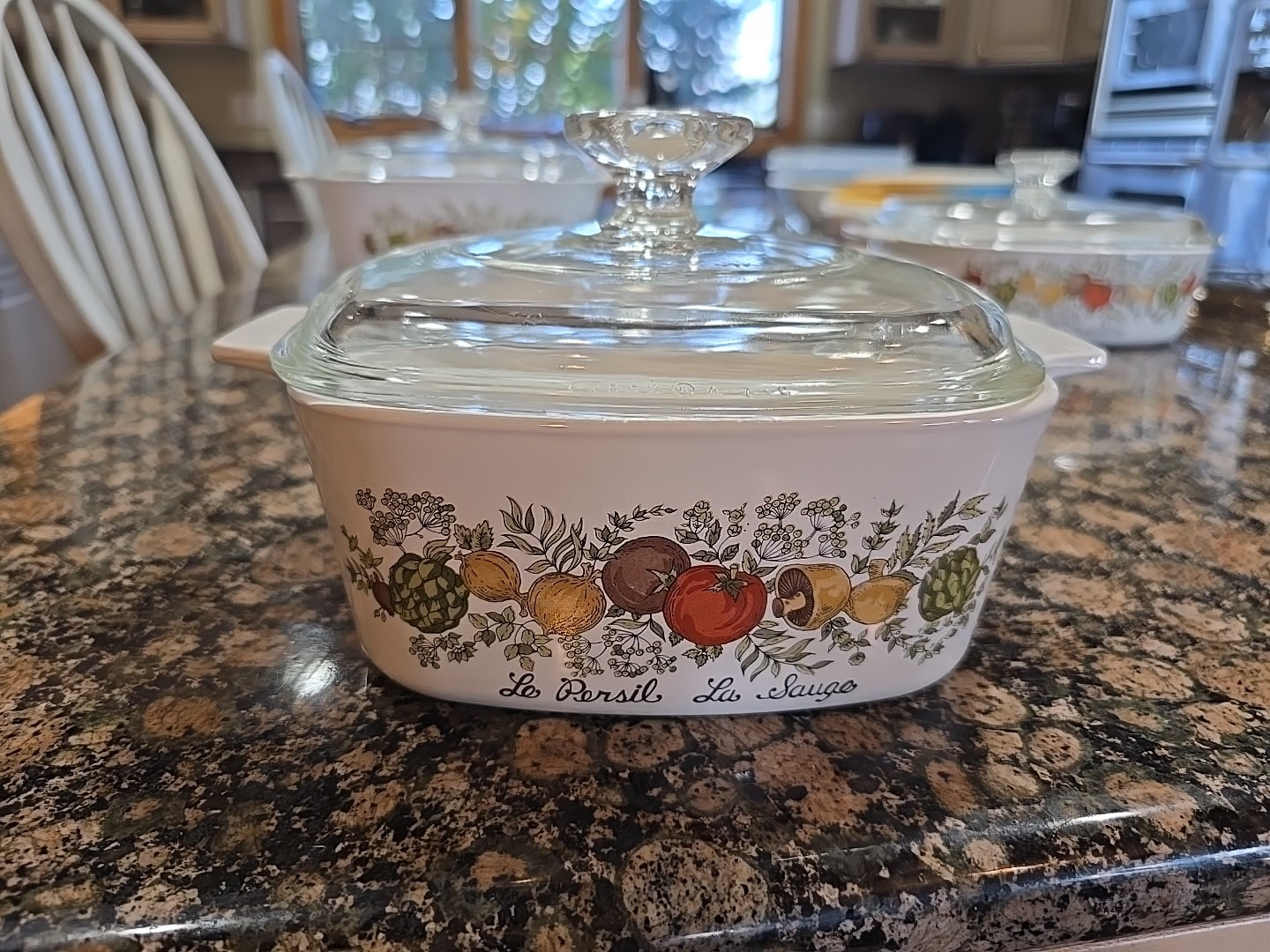 Vtg Corning Ware Le Persil La Sauge SPICE OF LIFE A-1 1/2-B 1.5 Quart Dish w/Lid