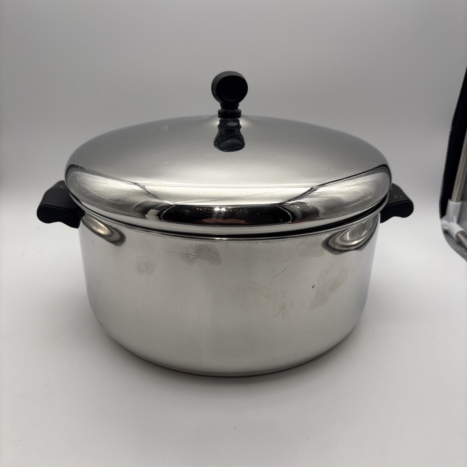 Vintage Farberware 6 qt Pot with Lid