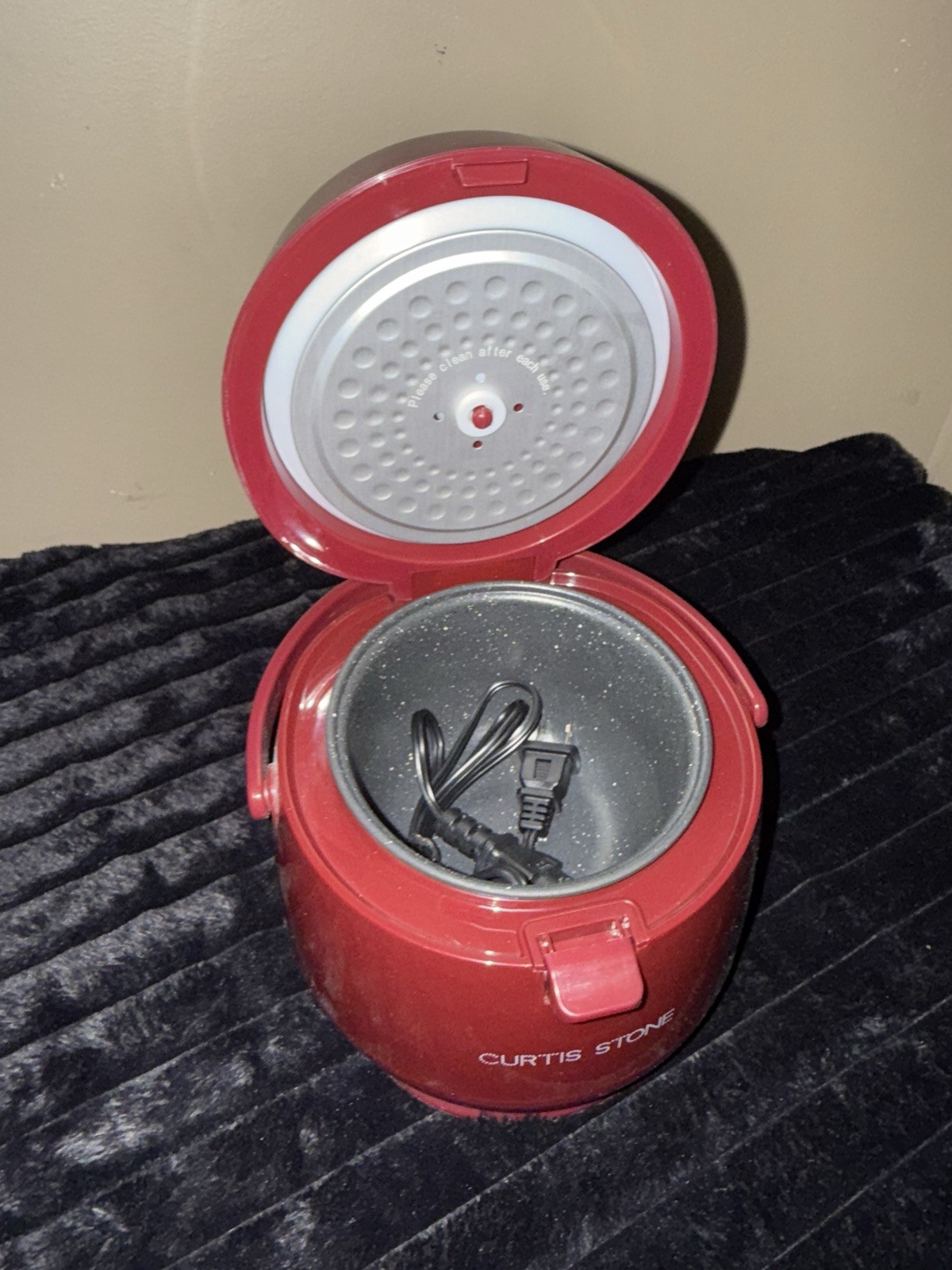 Curtis Stone Dura-Pan Nonstick Mini Multi-Cooker in red
