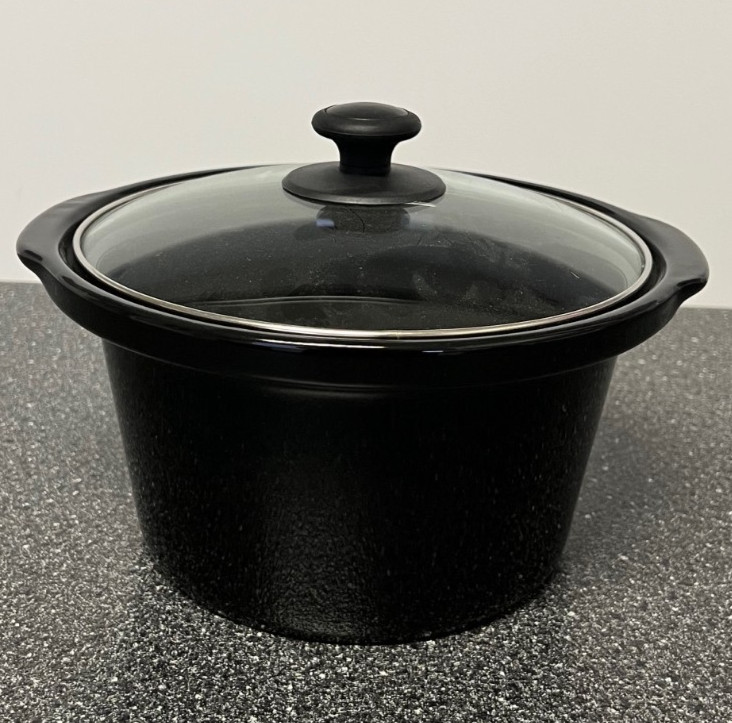 Black Casserole Dish with Lid round ceramic pot glass clear lid soup serving