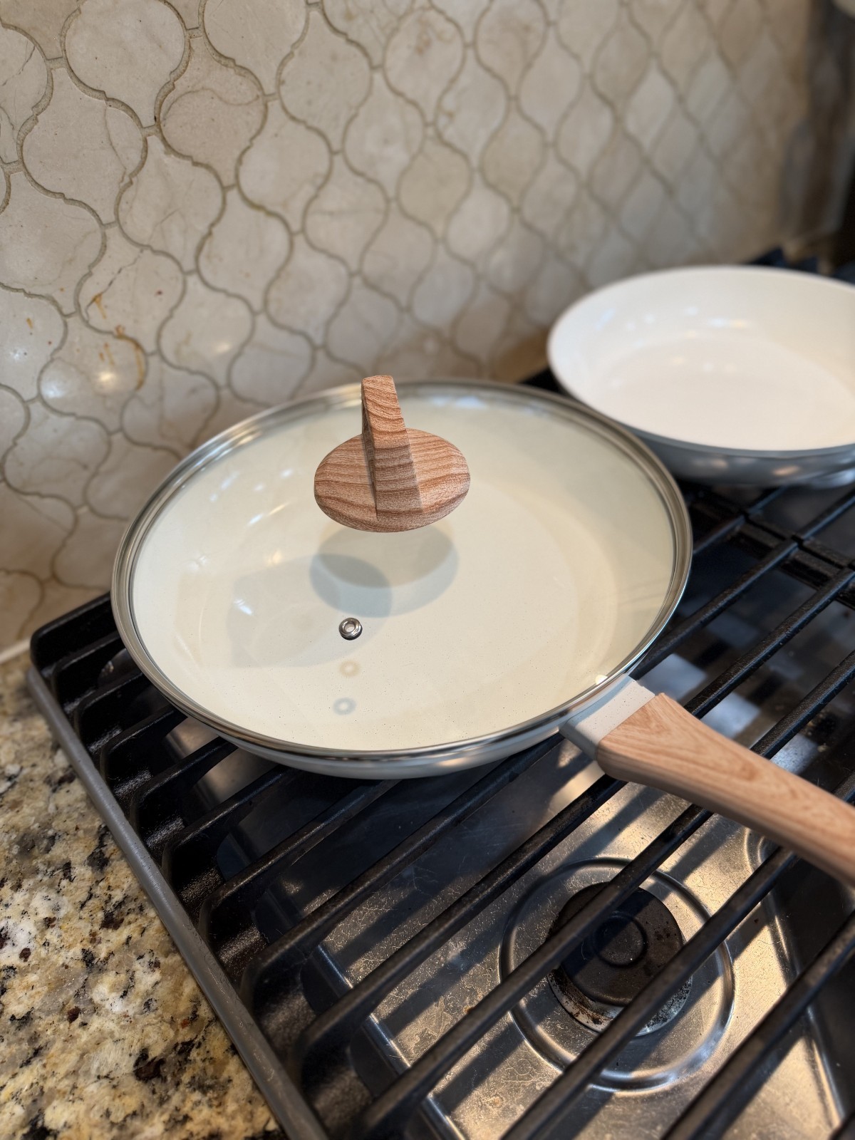 *NEW* Bazova 24pc Ceramic Nonstick Pots & Pans Set White, Titanium, 500°F