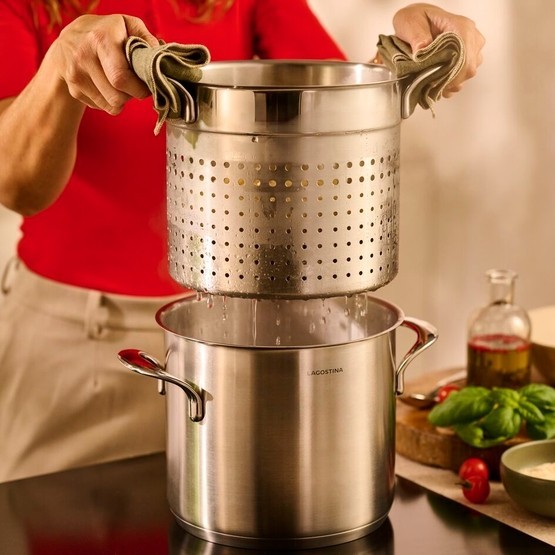 Lagostina La Linea Emozione Pasta Pot & Strainer Stainless Steel 5.2qt 20cm