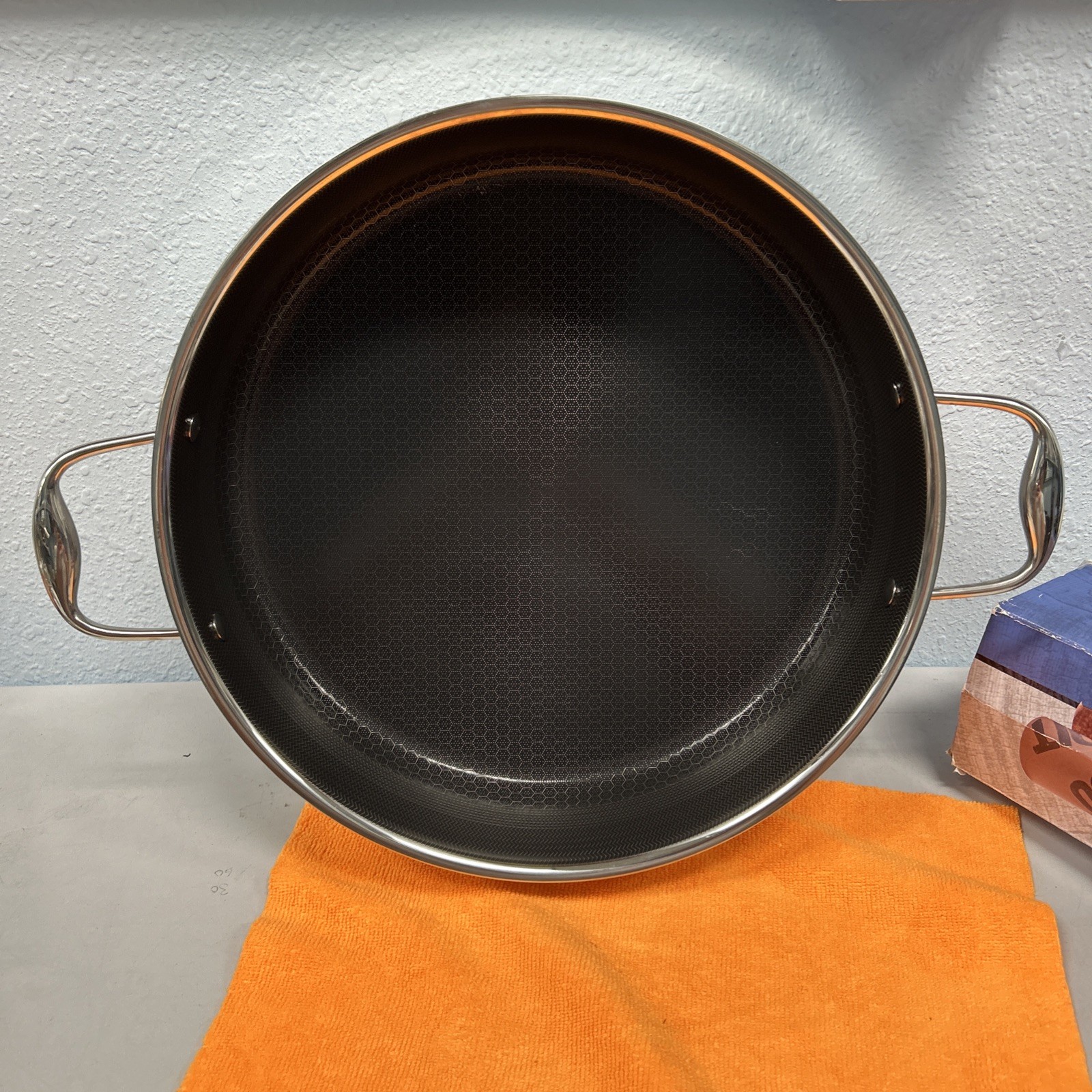 HexClad 7-QUART Deep Sauté Pan / Chicken Fryer 7 QT NO Lid – Great Condition