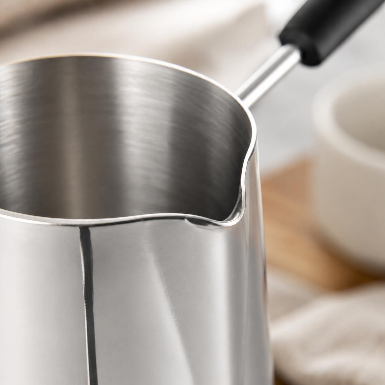 Pouring Saucepan Long Handle Butter Melting Pot Rounded Shape