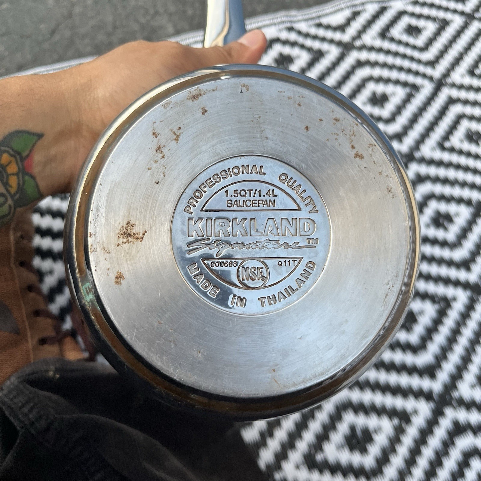 Kirkland Signature Copper Core Professional Quality 1.5 QT Sauce Pot w Lid