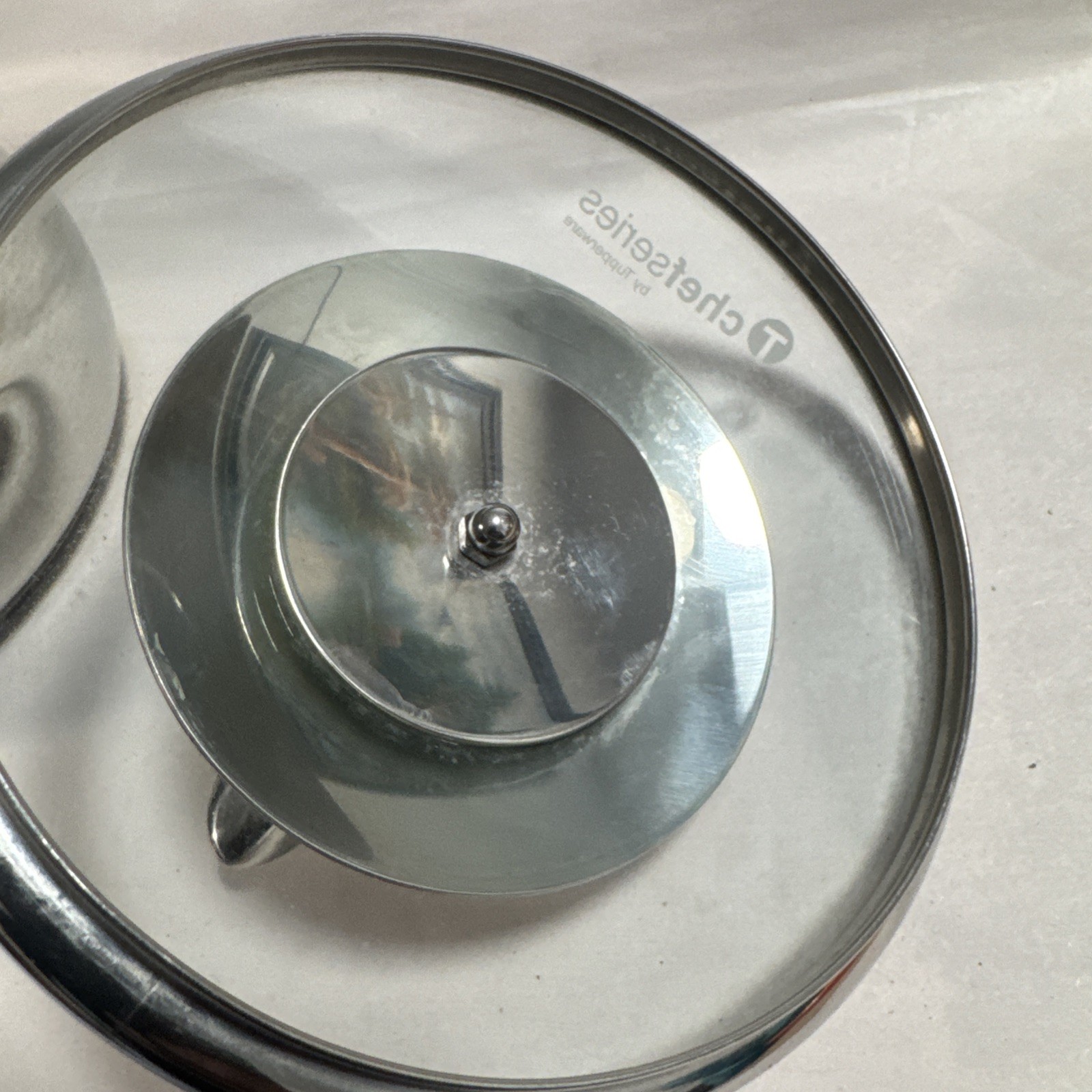 Tupperware Chef Series Non Stick 1 Qt 1.0LSauce Pan Stainless Steel Glass Cover