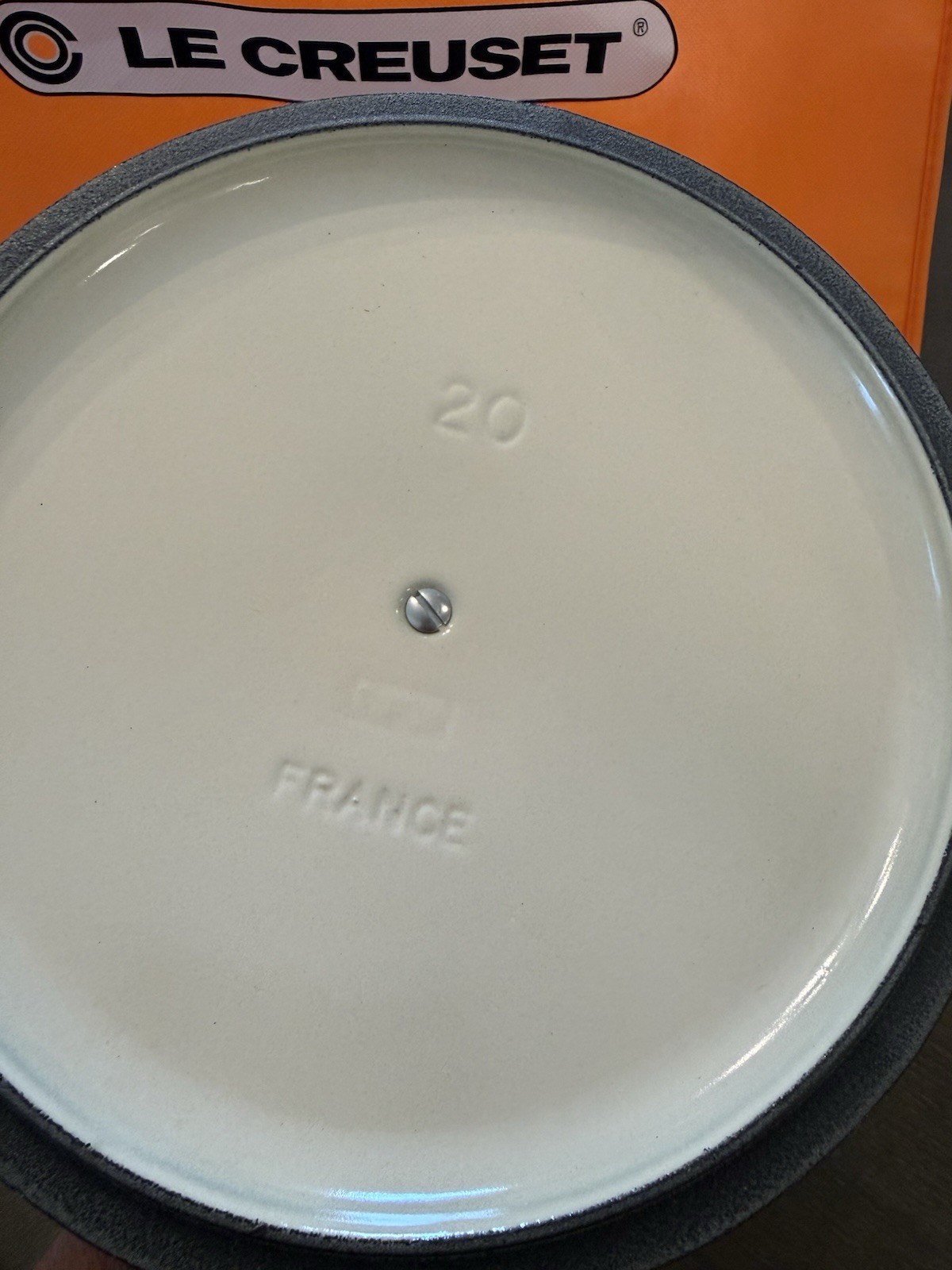 NEW Le Creuset Traditional Round 20 2.75 qt ARTICHAUT Green Cast Iron Dutch Oven