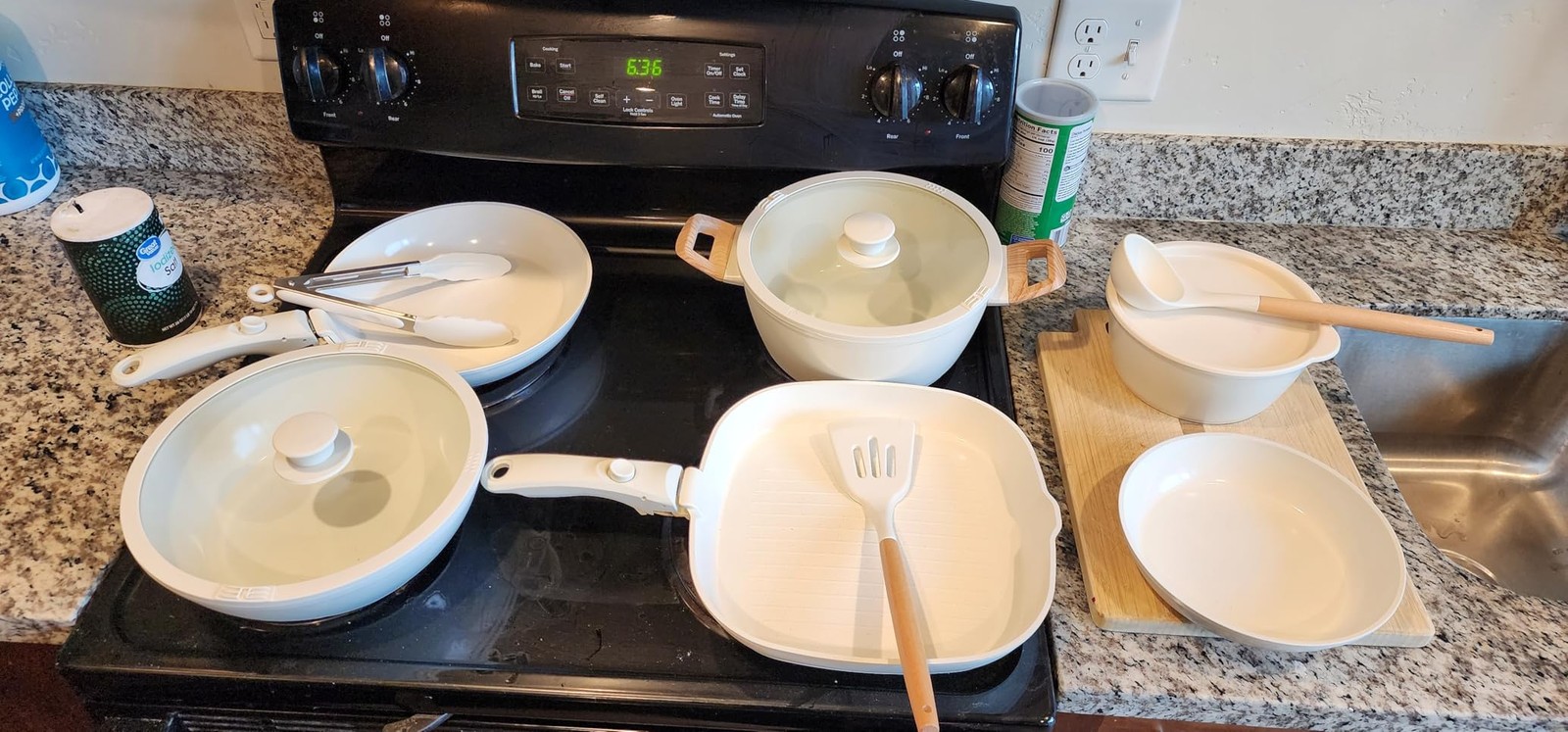 19Pcs Ceramic Nonstick Cookware Set with Removable Handles for Kitchen RV