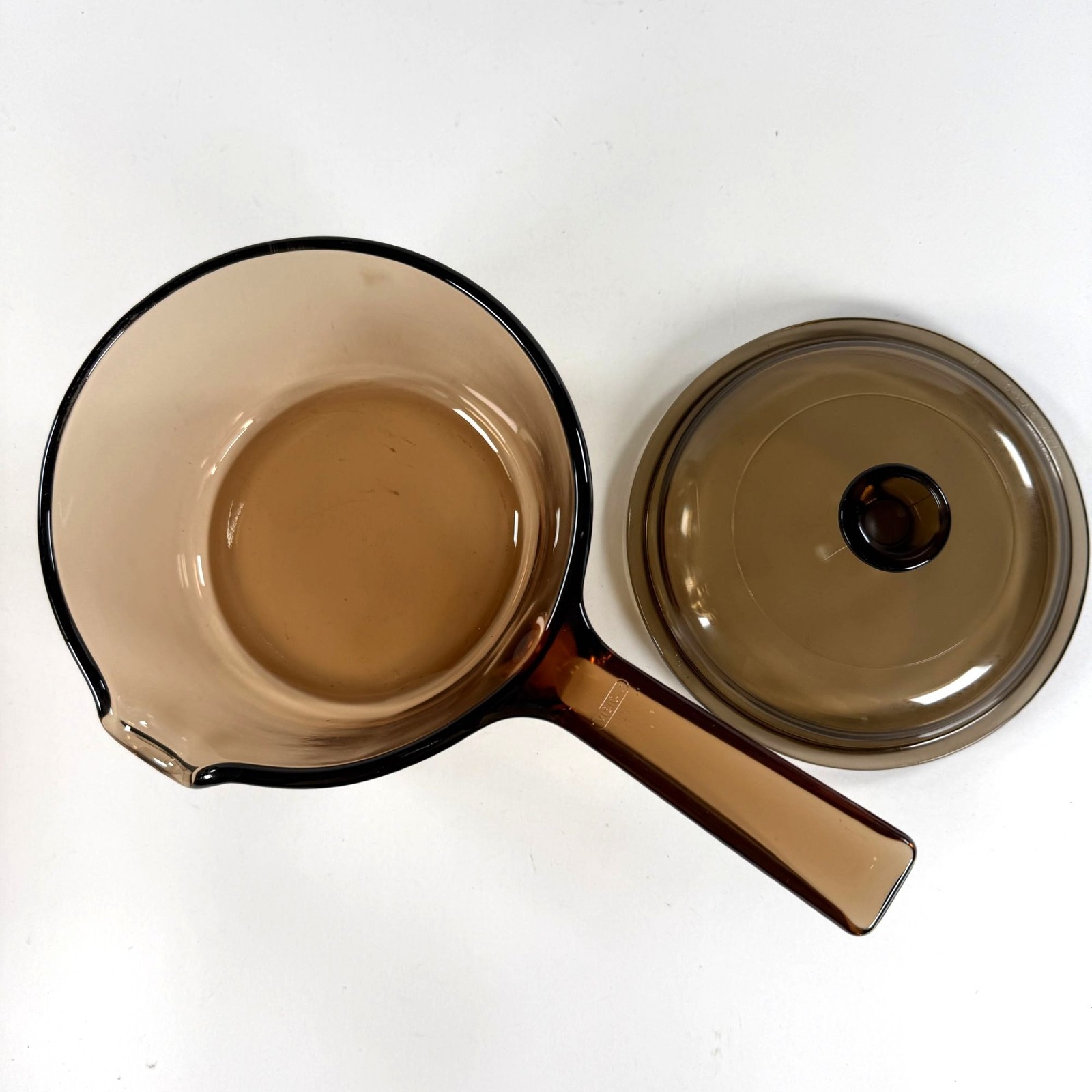 Vision Corning Ware USA 1L Sauce Pan Pot w/Pour Spout Pyrex Lid V1C Vintage