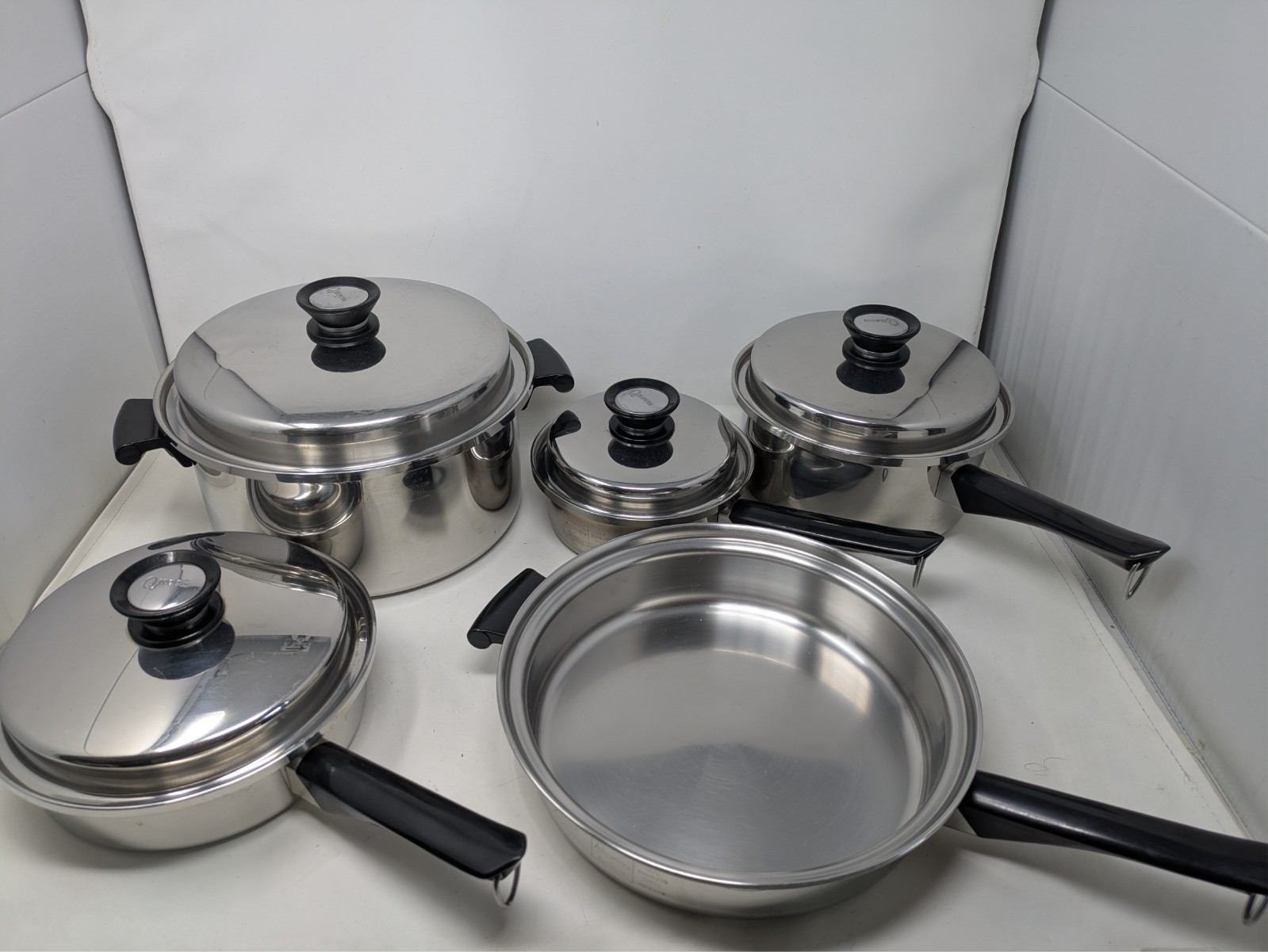 VTG Amway Queen 8/18 Stainless Steel Multi Ply Cookware Set of 9 Pots/Lids