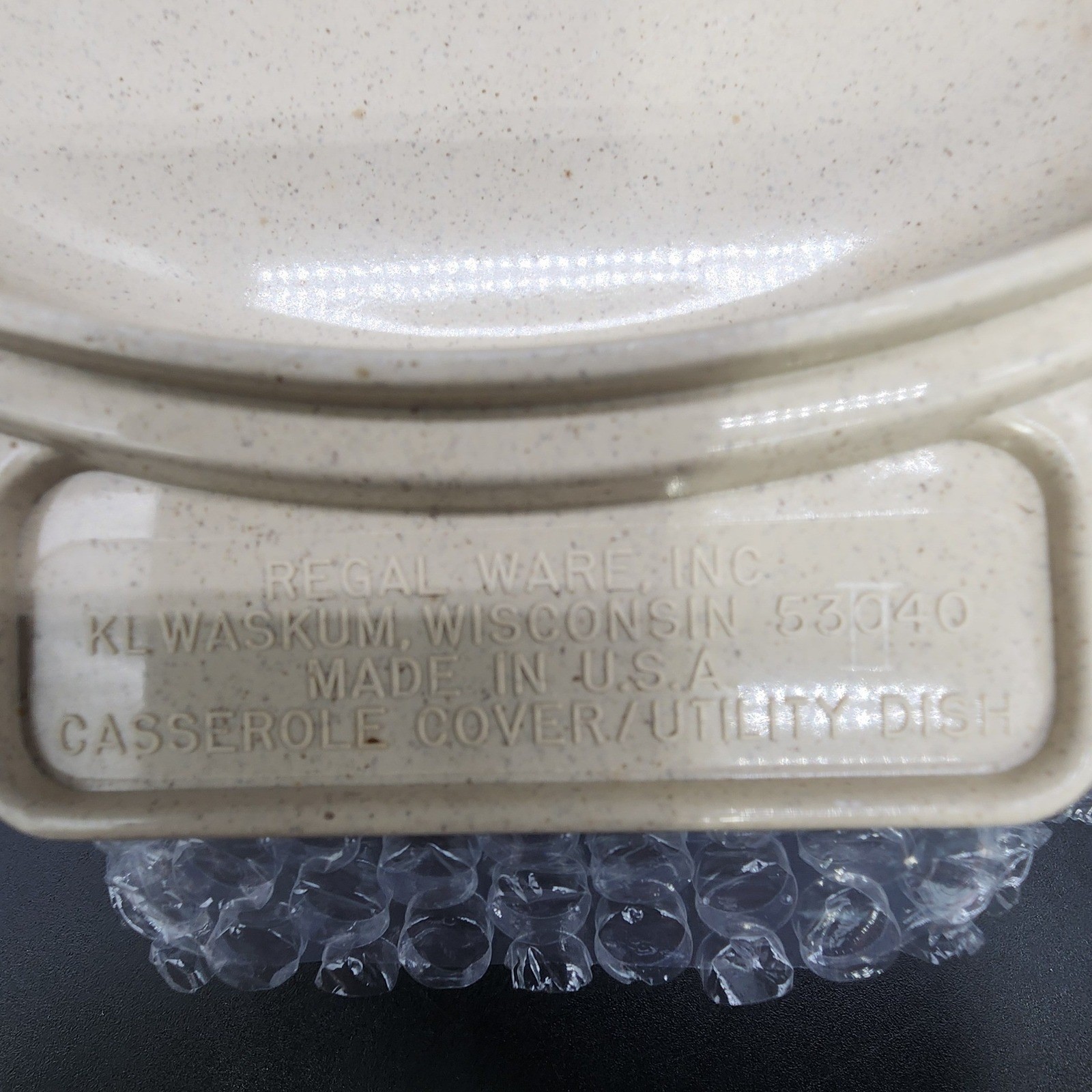 Regal Ware 2L Tan Brown Casserole Dish Lid Vintage MCM Microwave Oven Safe USA