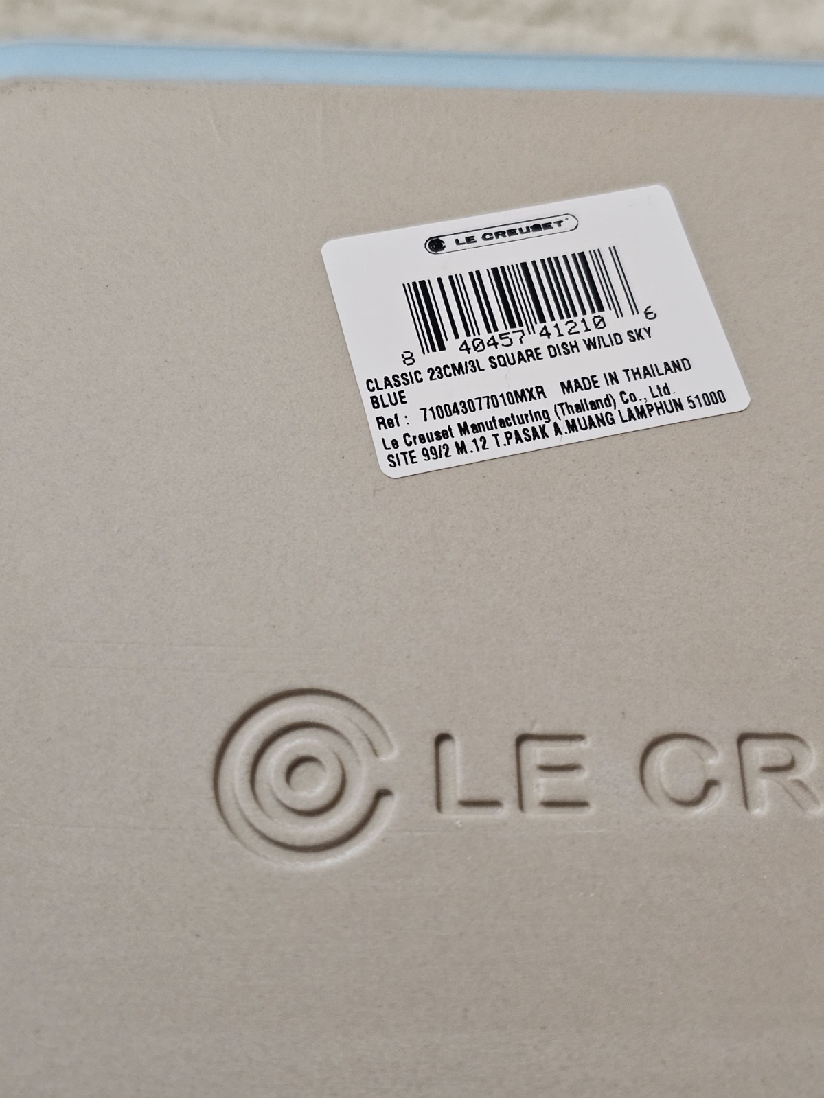 Le Creuset Stoneware 3-Quart Square Casserole with Lid, Light/Sky Blue