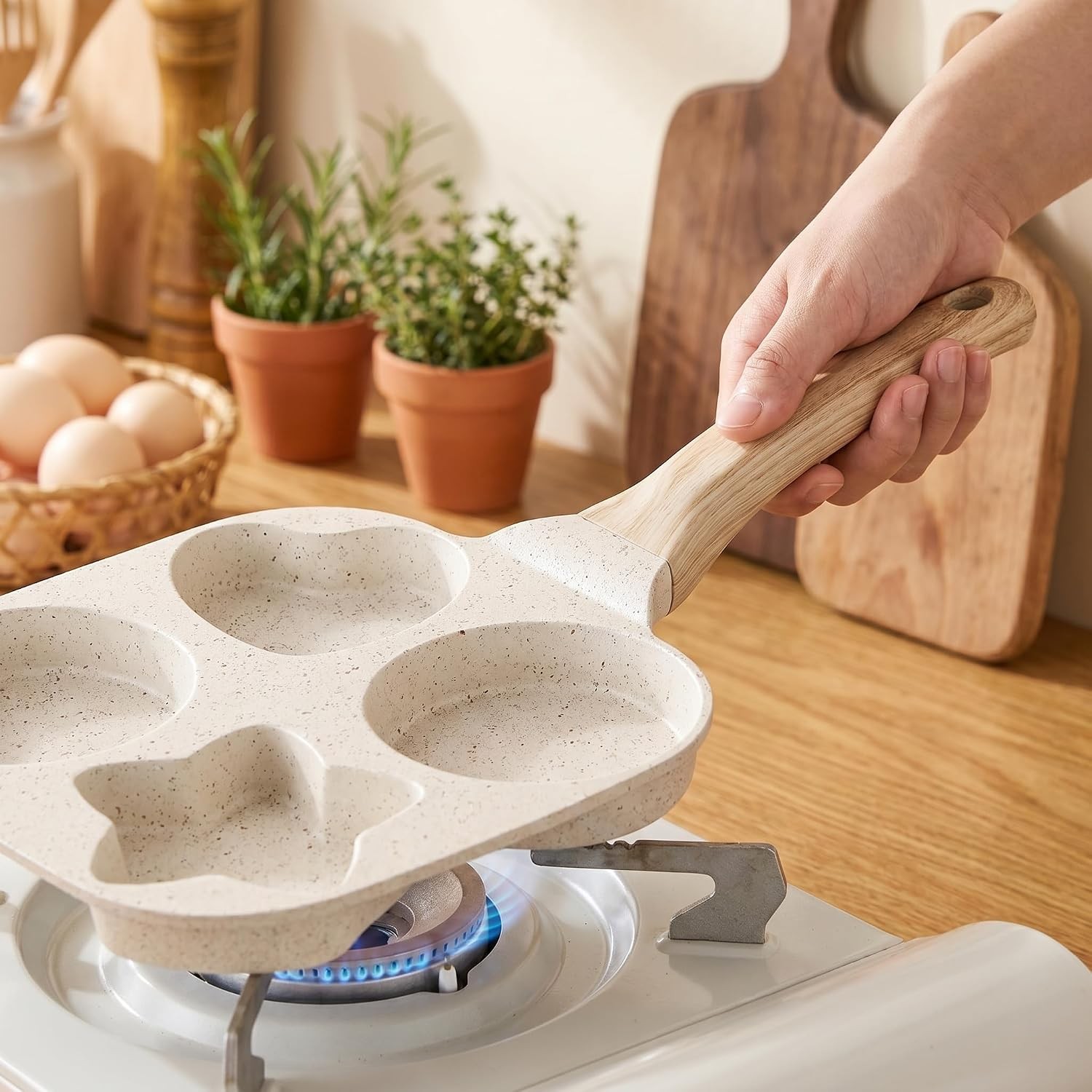Non Stick 4-Cavity Egg Frying Pan with Heart & Star Shapes, 7.5 Inch Granite