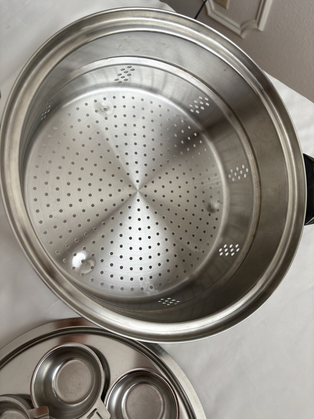 Kitchen Craft West Bend Stainless Steamer Strainer 6 Cup Egg Poacher Set⁠