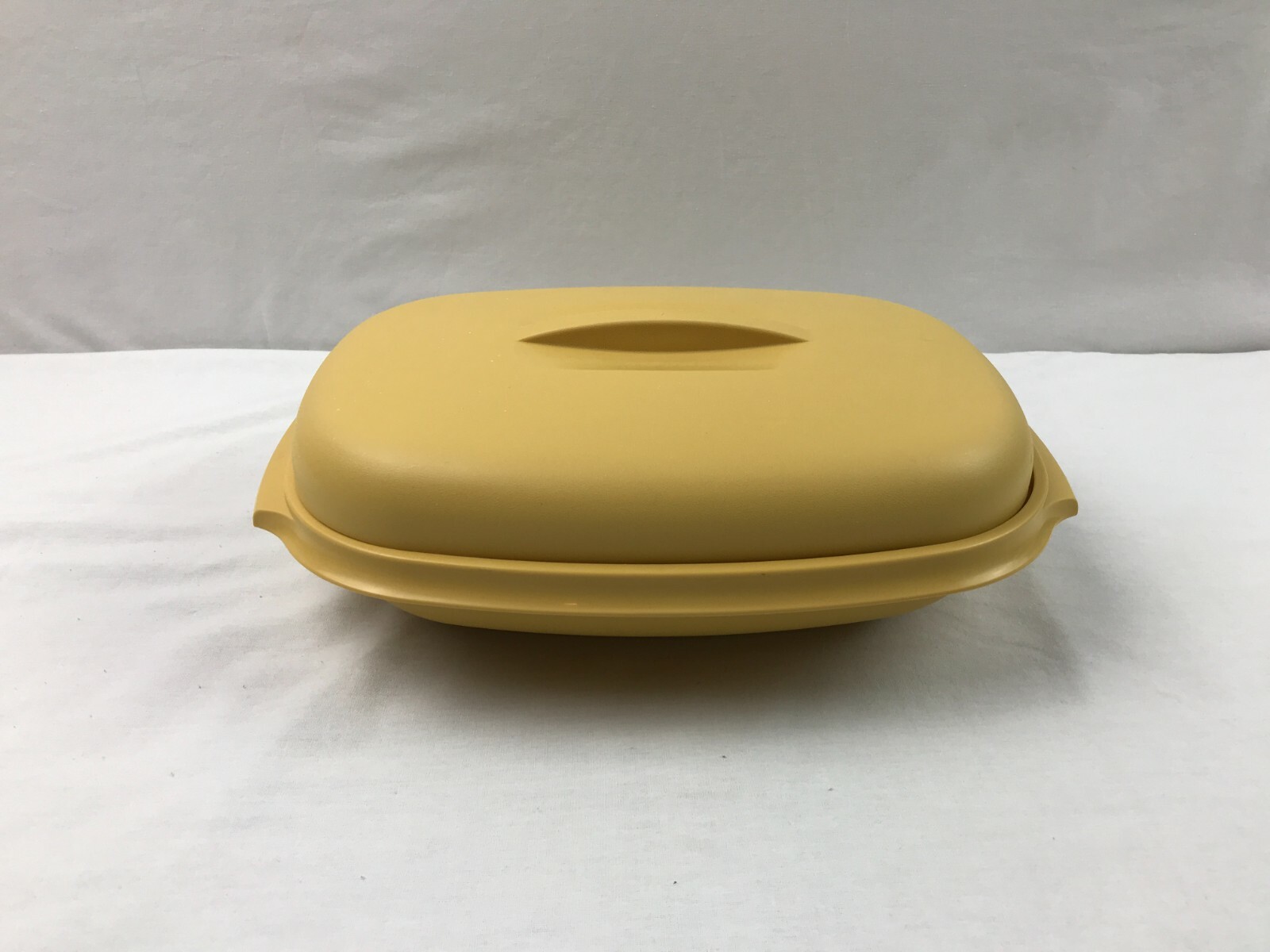 Vintage Tupperware Steamer Harvest Yellow 4 pieces Microwave