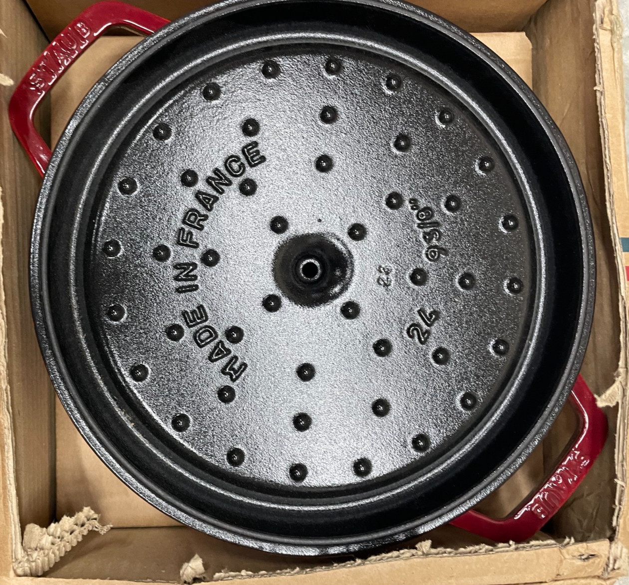 Staub Round Dutch Oven, 4 qt. Cherry – NEW