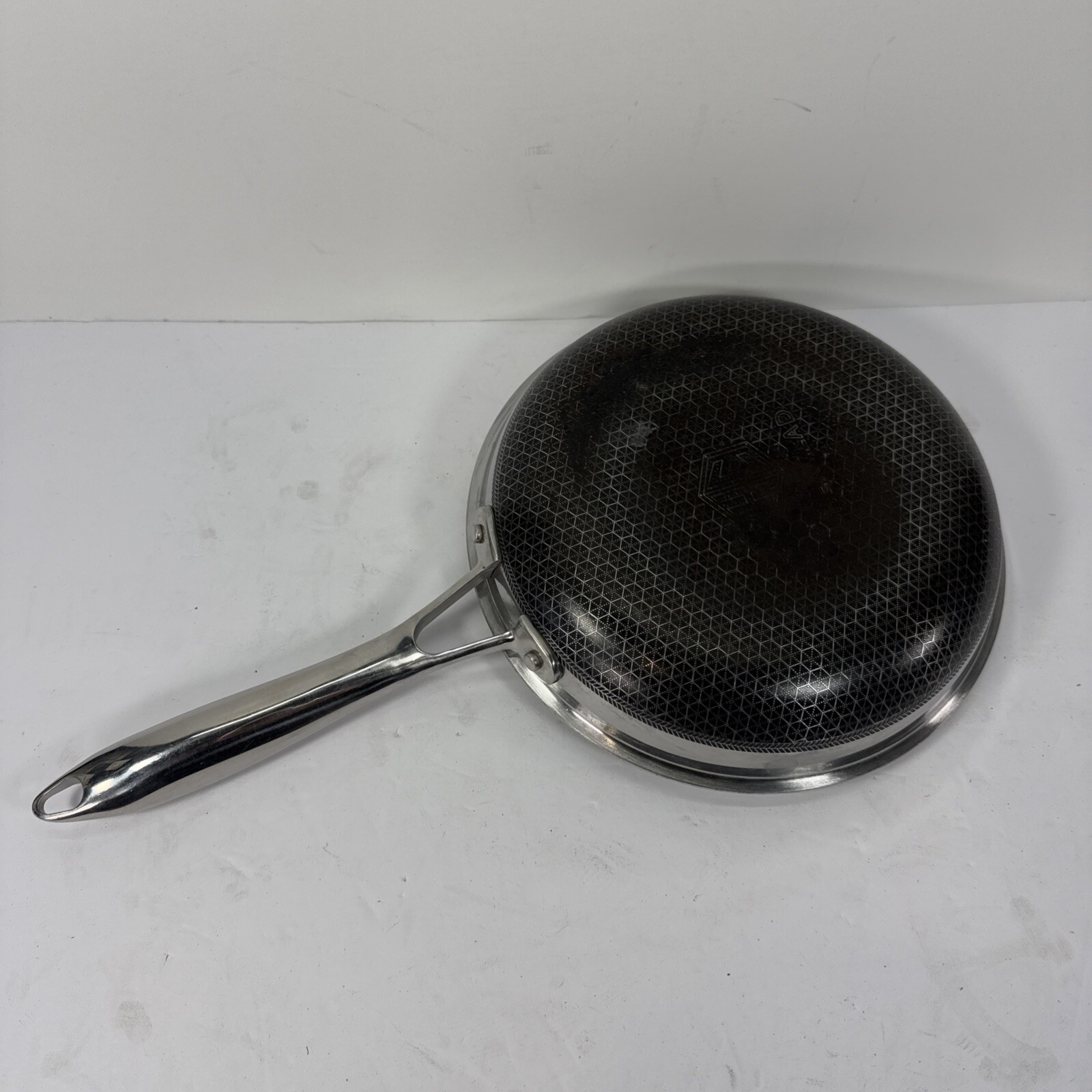HEXCLAD 8″ Hybrid Fry Pan Stainless Steel Non-Stick Frying Pan (No Lid)