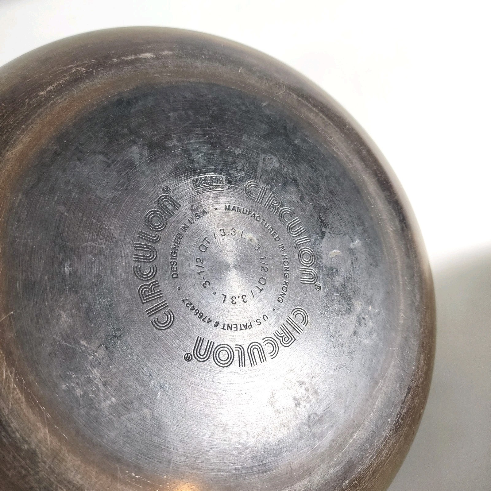 Circulon Meyer Stock Pot Pan 3.5 QT. Hard Anodized Non-Stick with Dome Lid