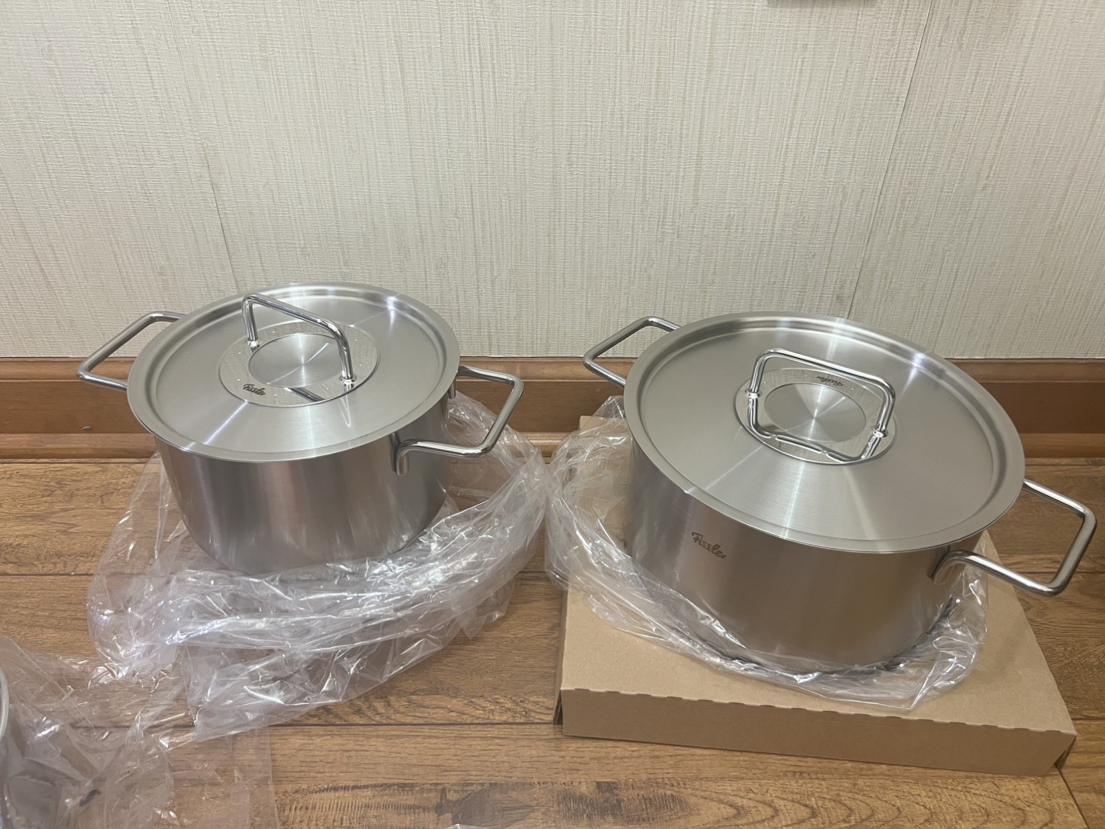 Fissler stock pots pure collection New