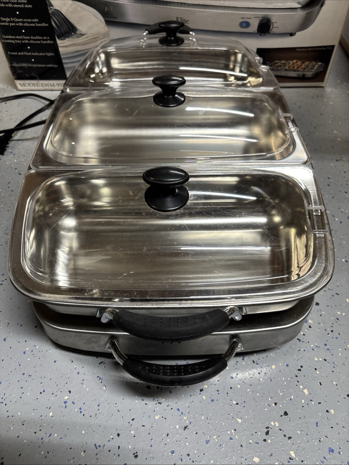 Elite Platinum EWM-9933 Triple 3×2.5 Quart Trays Buffet Server 7.5 Qt