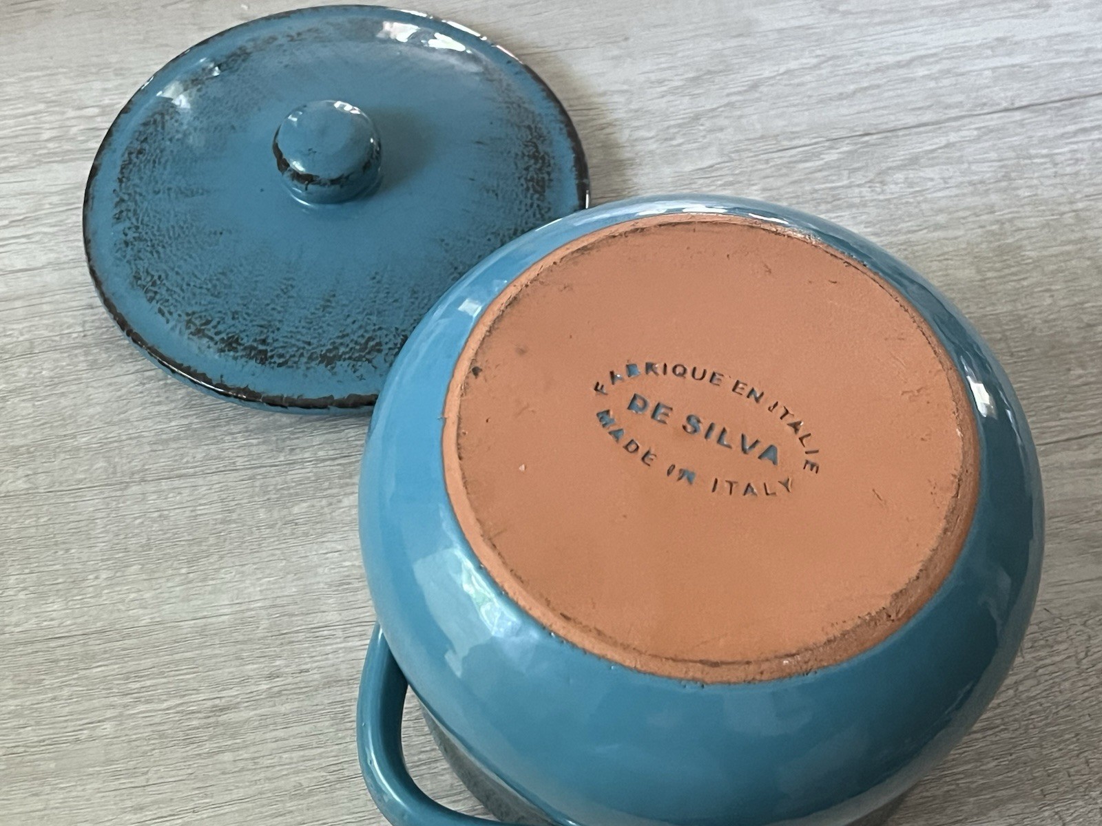 De Silva Bean Pot Made in Italy Glazed Teal Blue Heavy Duty