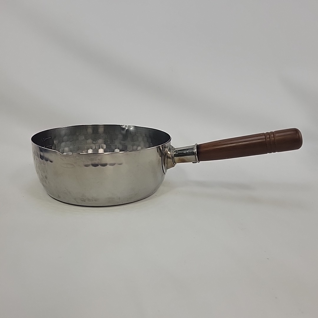 Yoshikawa 1.6L Saucepan Stainless Steel Hammered Pattern