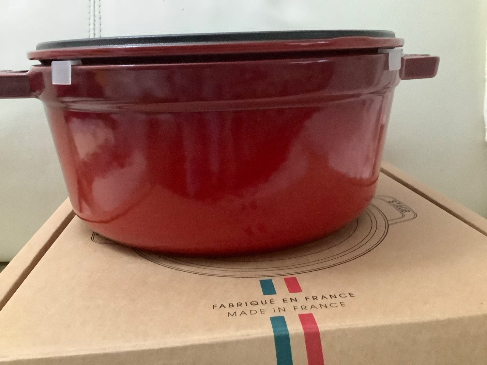 NEW Staub Cast Iron Cherry Round Cocotte 24 Inch 4.2 Quart