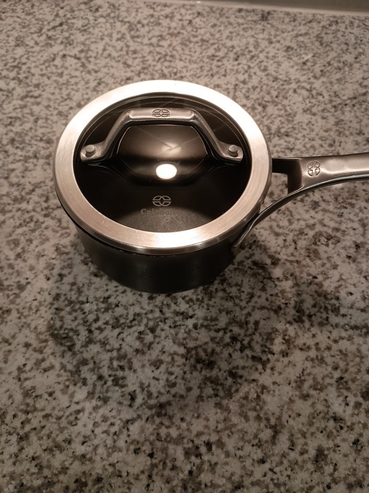 Calphalon 1.0 Quart Sauce Pan Glass Lid Hard-anodized Nonstick 8701