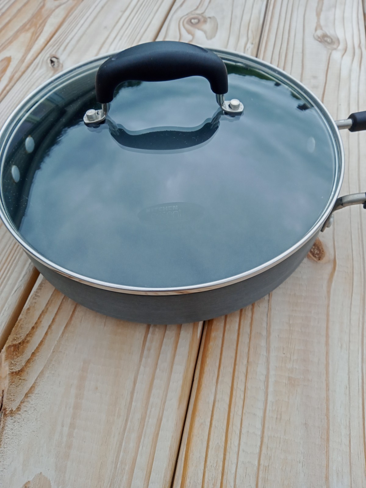 Kitchen Essentials From Calphalon 10″ Pan With Tempered Glass Lid 3qt Saute