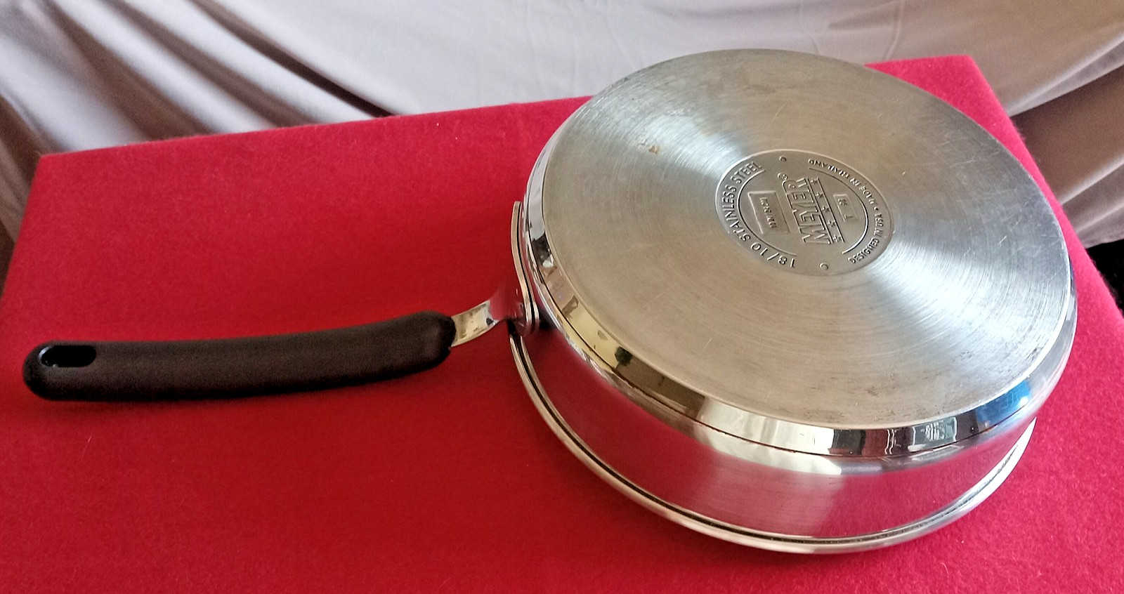 MEYER 10 IN 18/10 STAINLESS STEEL T 98 SKILLET U.S.A./THAILAND E.U.C. FRY PAN