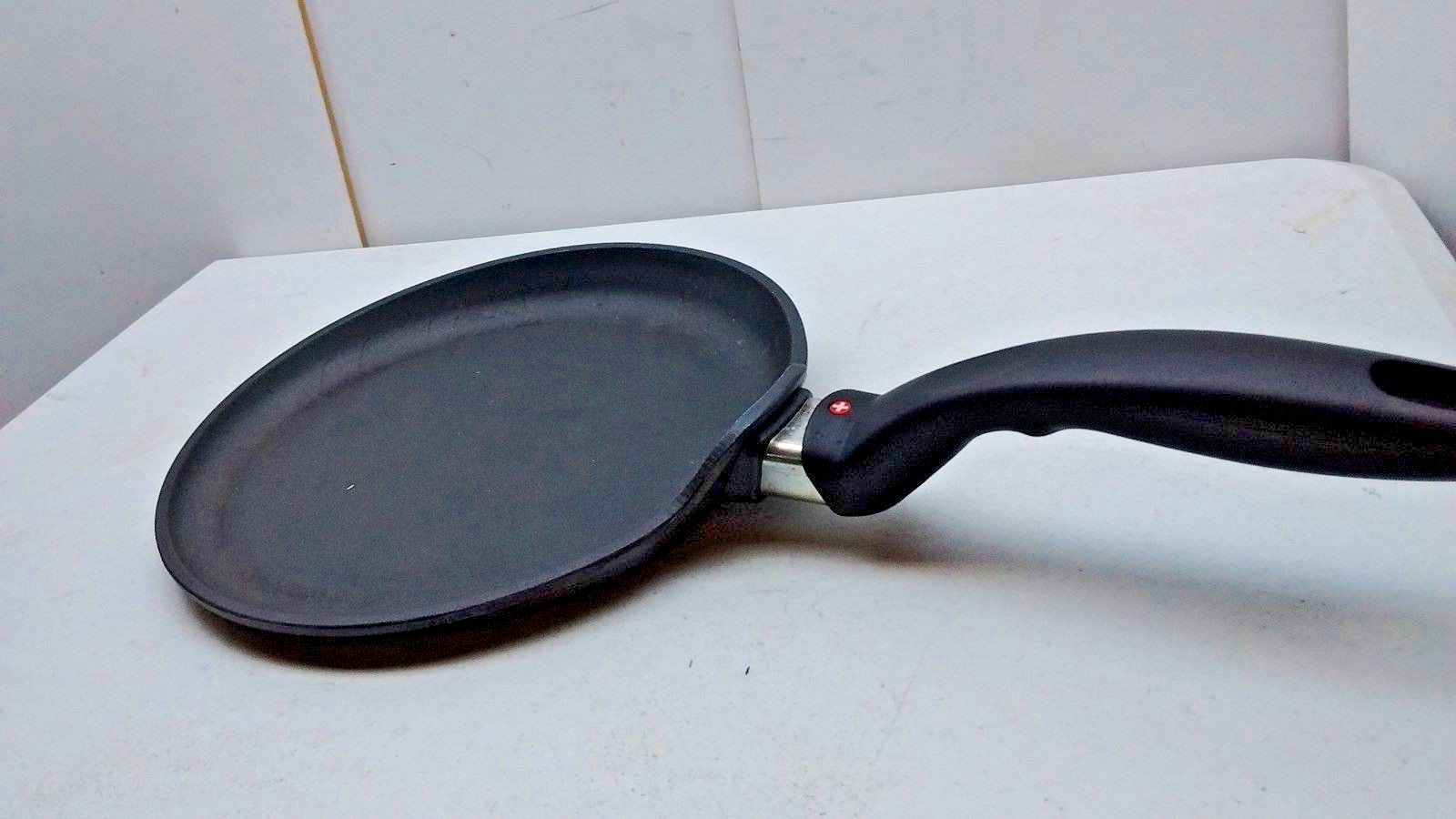 Swiss Diamond XD Classic Non-stick 9.5″ Skillet Crepe Pancake Frying Pan Black