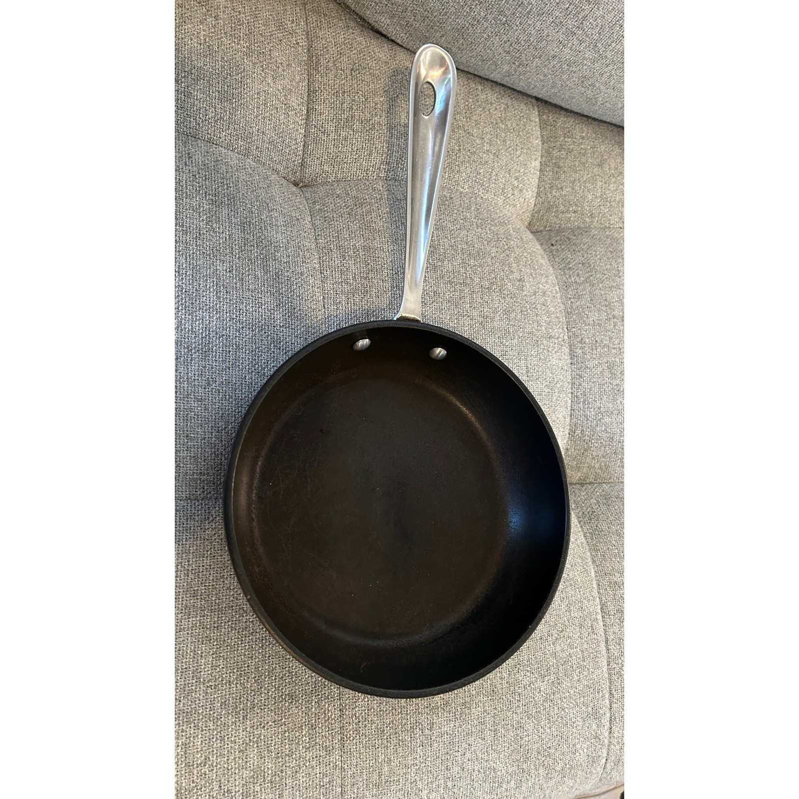 All-Clad 8 Inch Nonstick Fry Pan Skillet Aluminum Cookware 21cm Silver Black