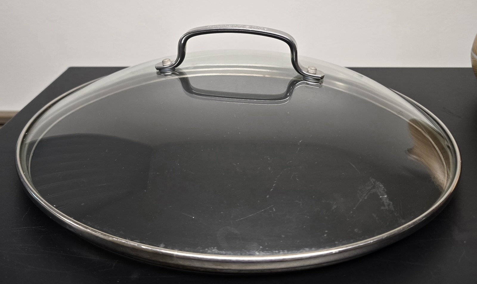 Cuisinart Glass Replacement Lid. In: 11.5″ Out: 12.25″ Stainless Steel Handle