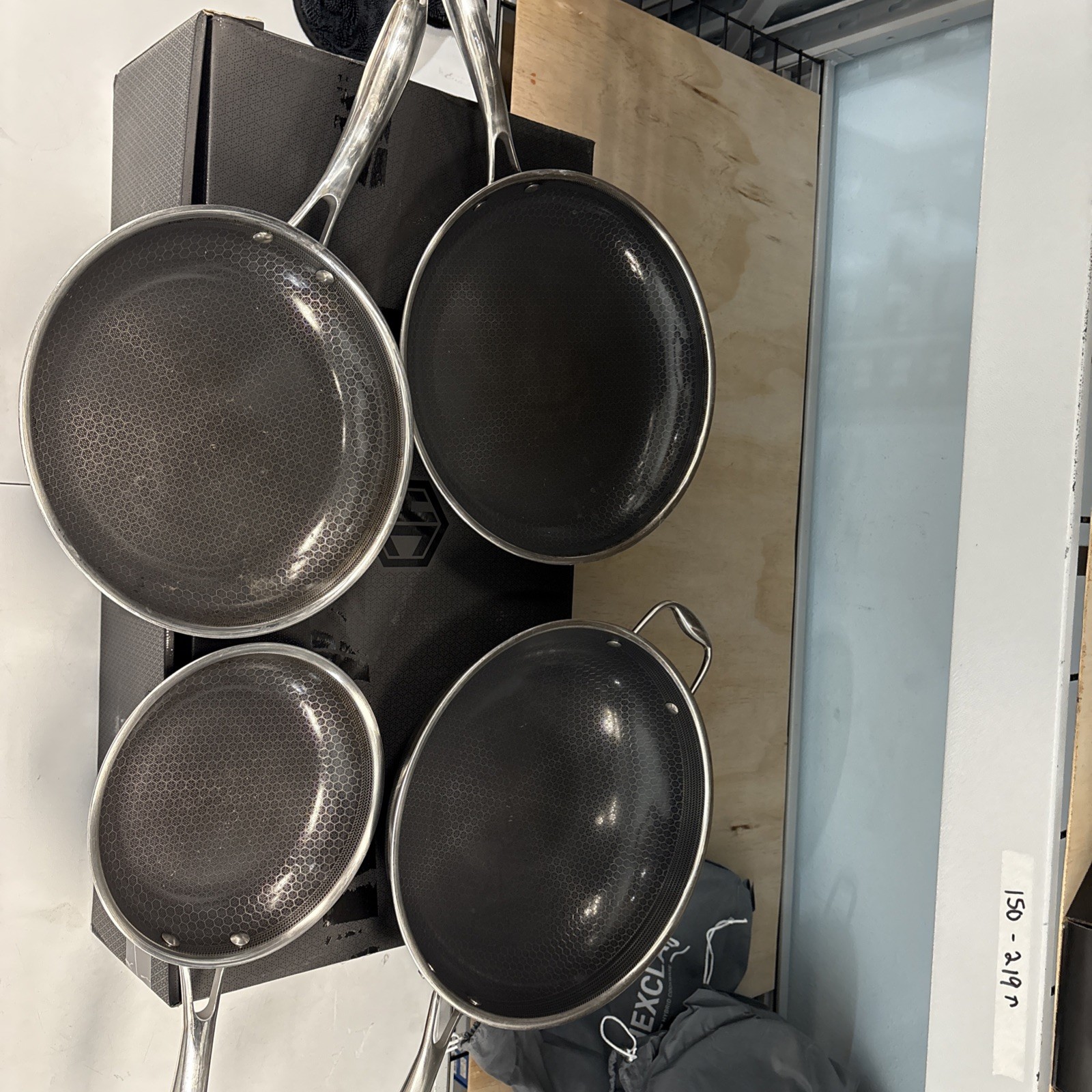 HexClad HC7 Hybrid Commercial Cookware – 7 Pieces